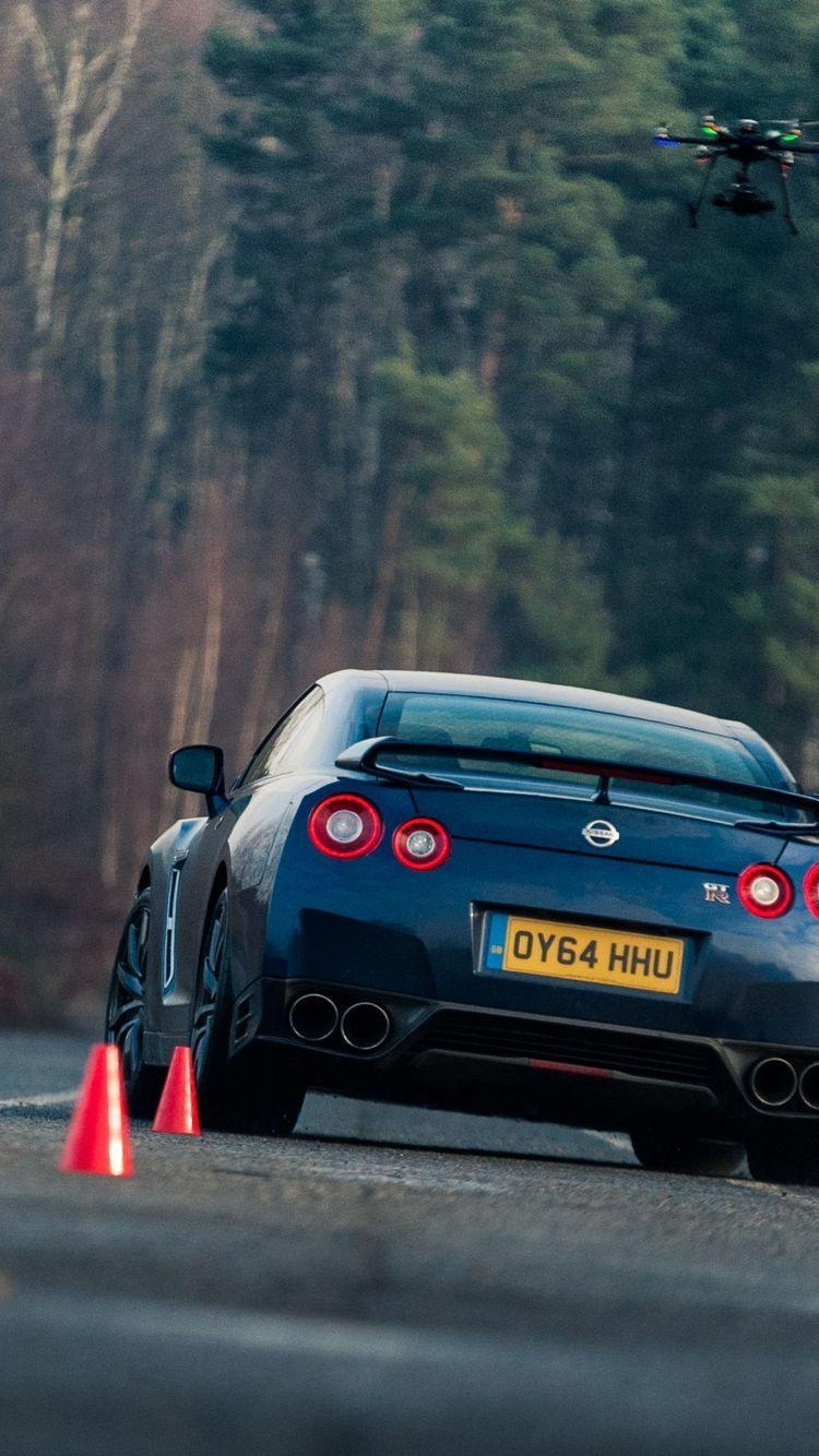 750x1340 Nissan R34 Skyline GT R Vs R35 GT R: Downloadable Image Gallery Part 1, Phone