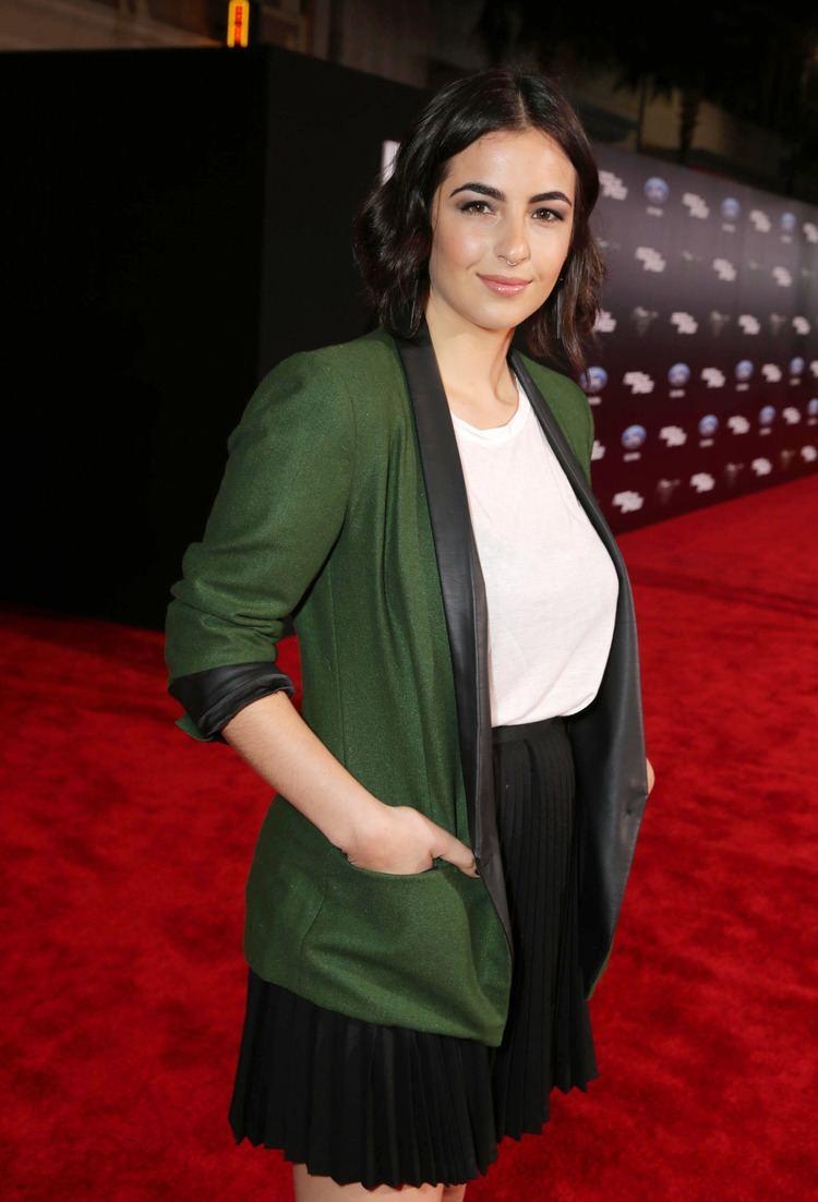 750x1110 Alanna Masterson, The Free Social Encyclopedia, Phone