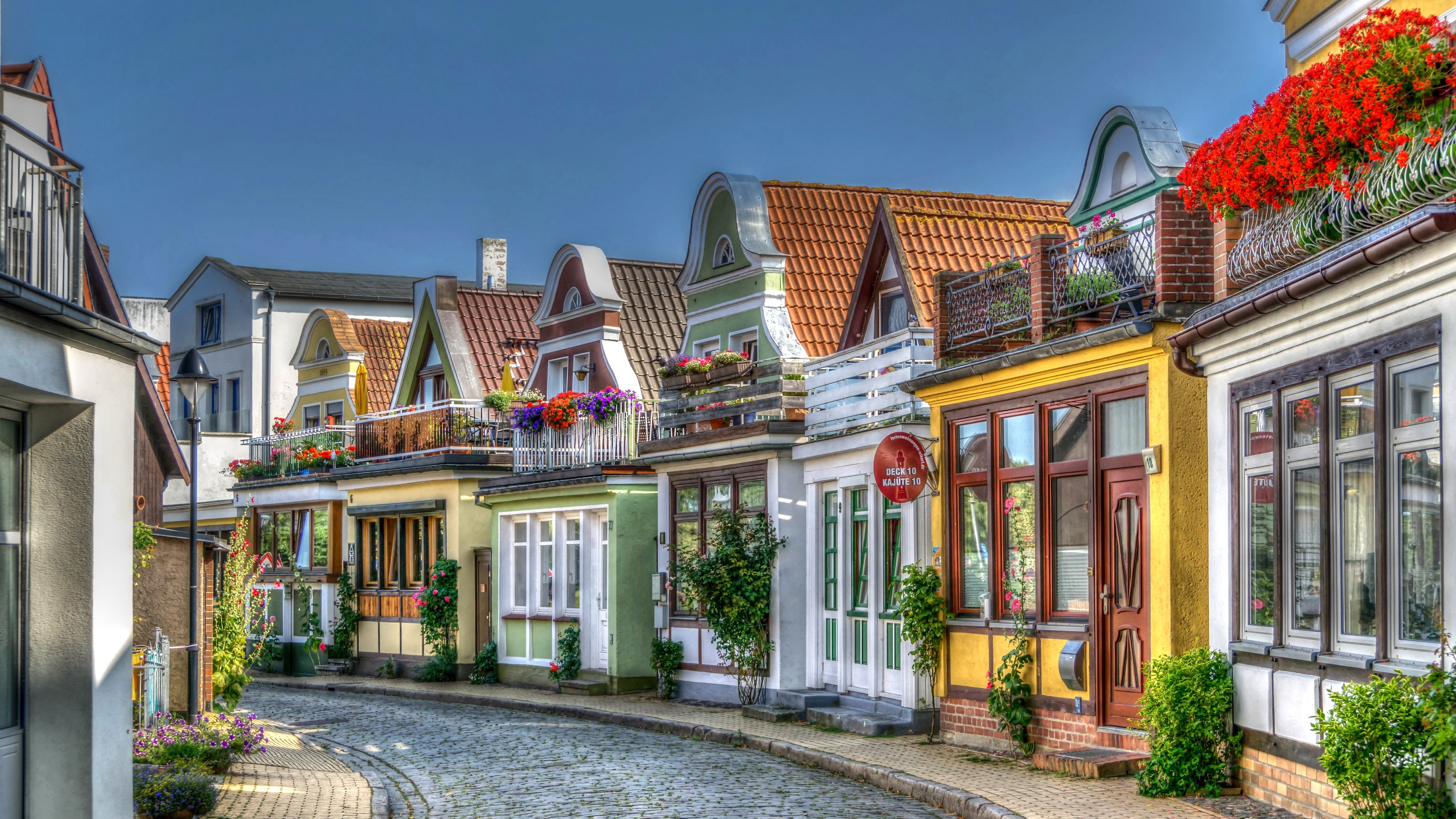 4360x2450 4K, Rostock Warnemuende, Germany, Houses, HDR, Street Gallery HD Wallpaper, Desktop