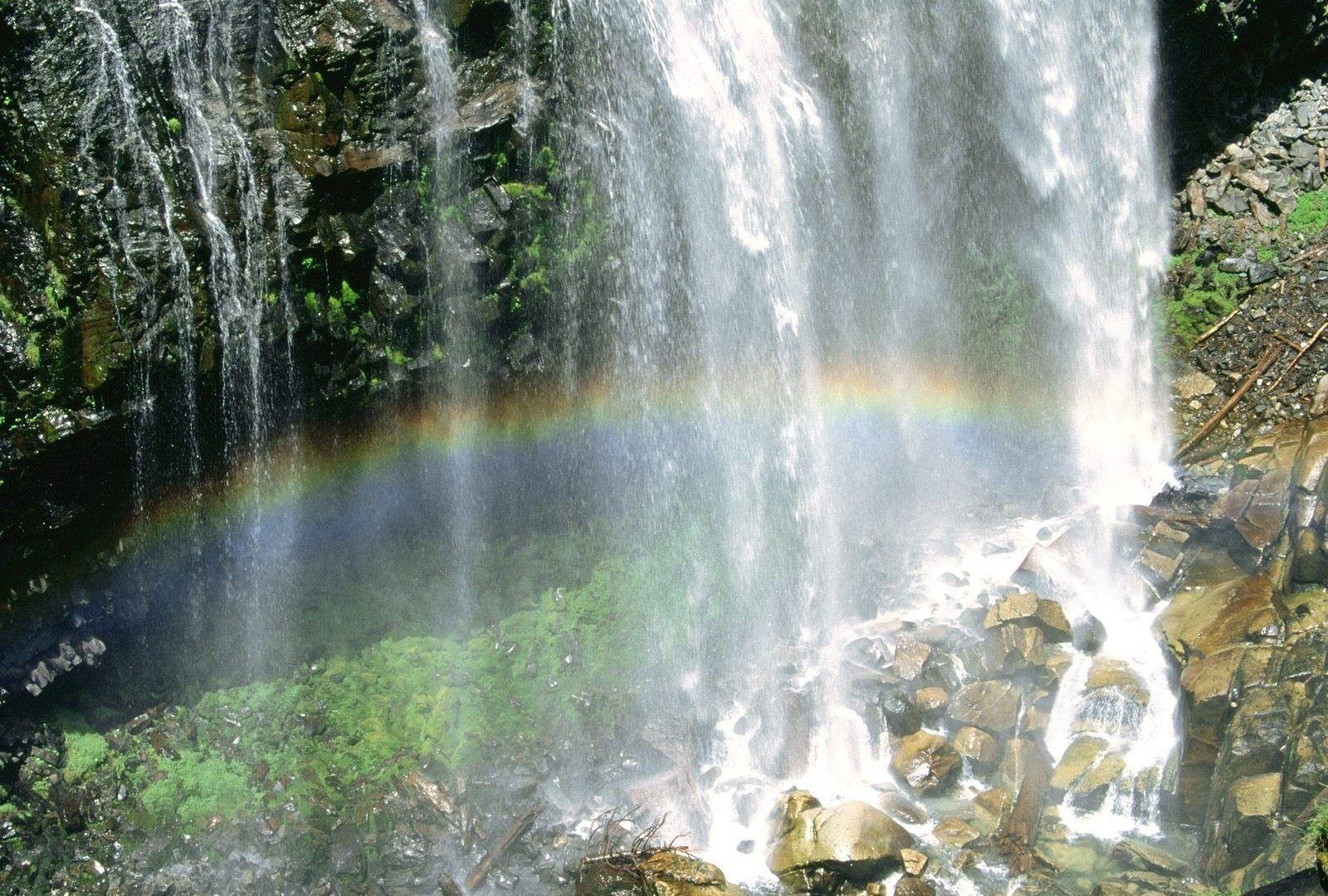 1600x1080 Waterfalls: Narada Falls Mount Rainier National Park Washington, Desktop