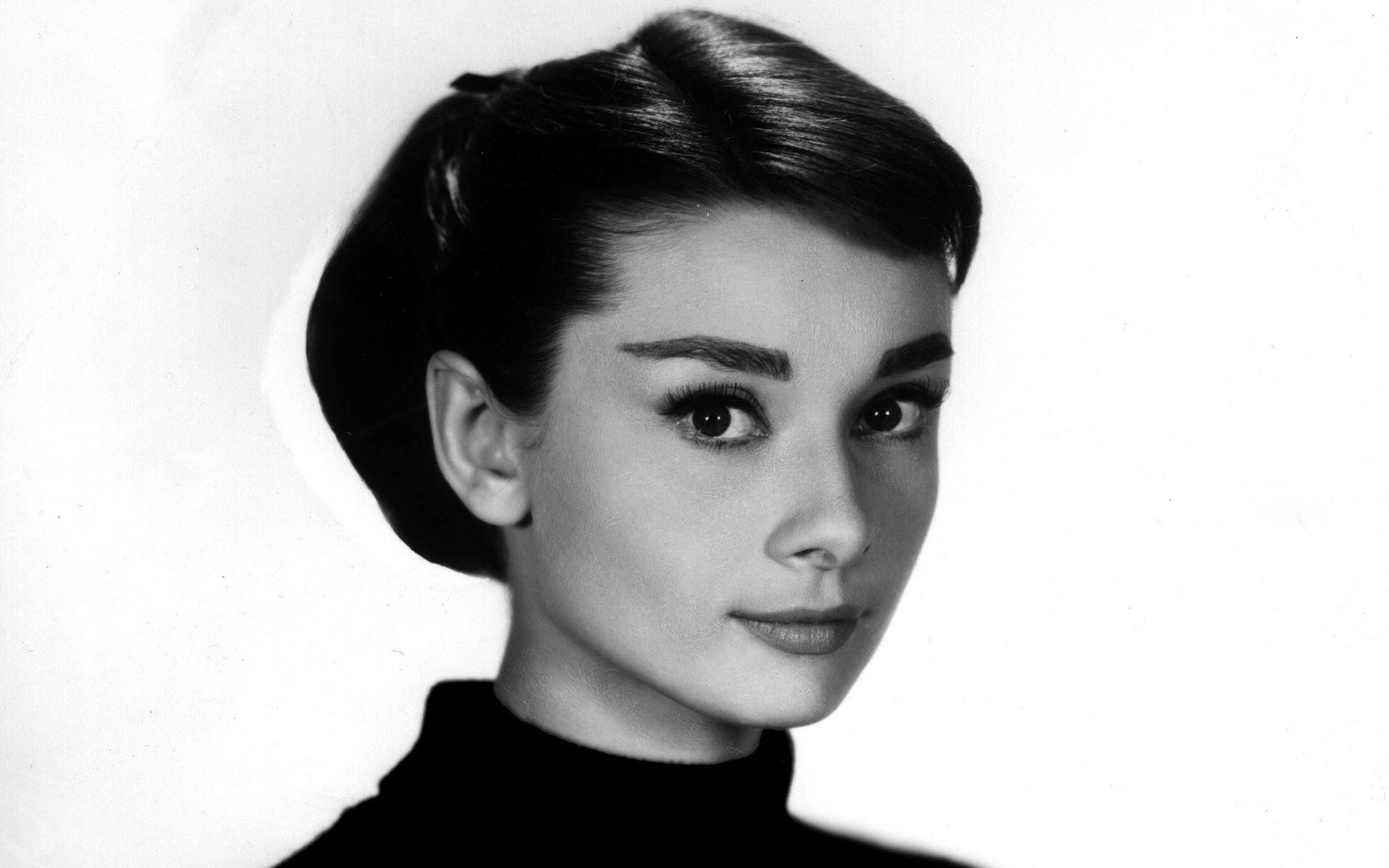 1920x1200 Audrey Hepburn Picture, Desktop