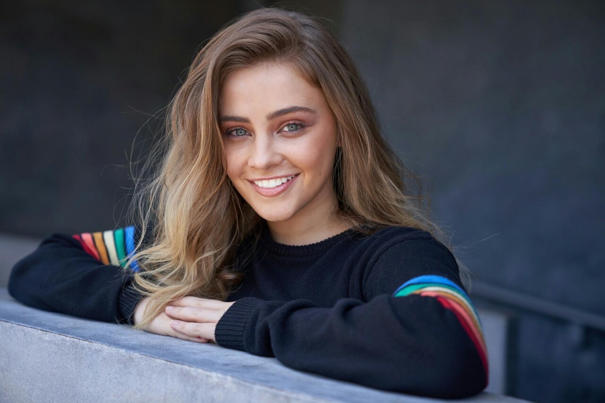 2000x1340 Josephine Langford Wallpaper, HD Celebrities 4K Wallpaper, Image, Desktop