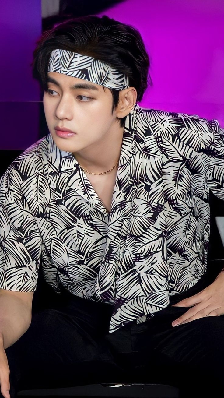 740x1310 2022 BTS FESTA FAMILY PORTRAIT. Kim taehyung, Bts taehyung, Taehyung, Phone