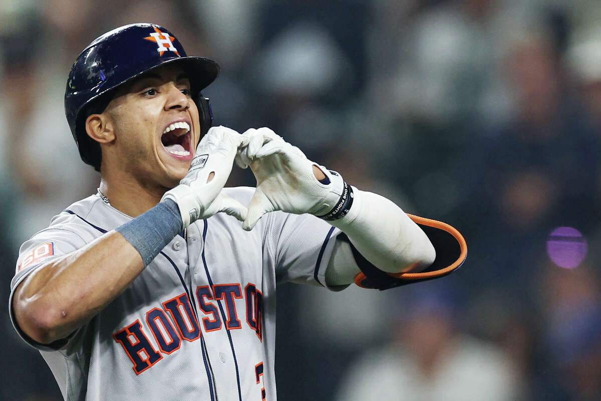 1200x800 Why Astros' Jeremy Peña makes heart sign after big plays, Desktop