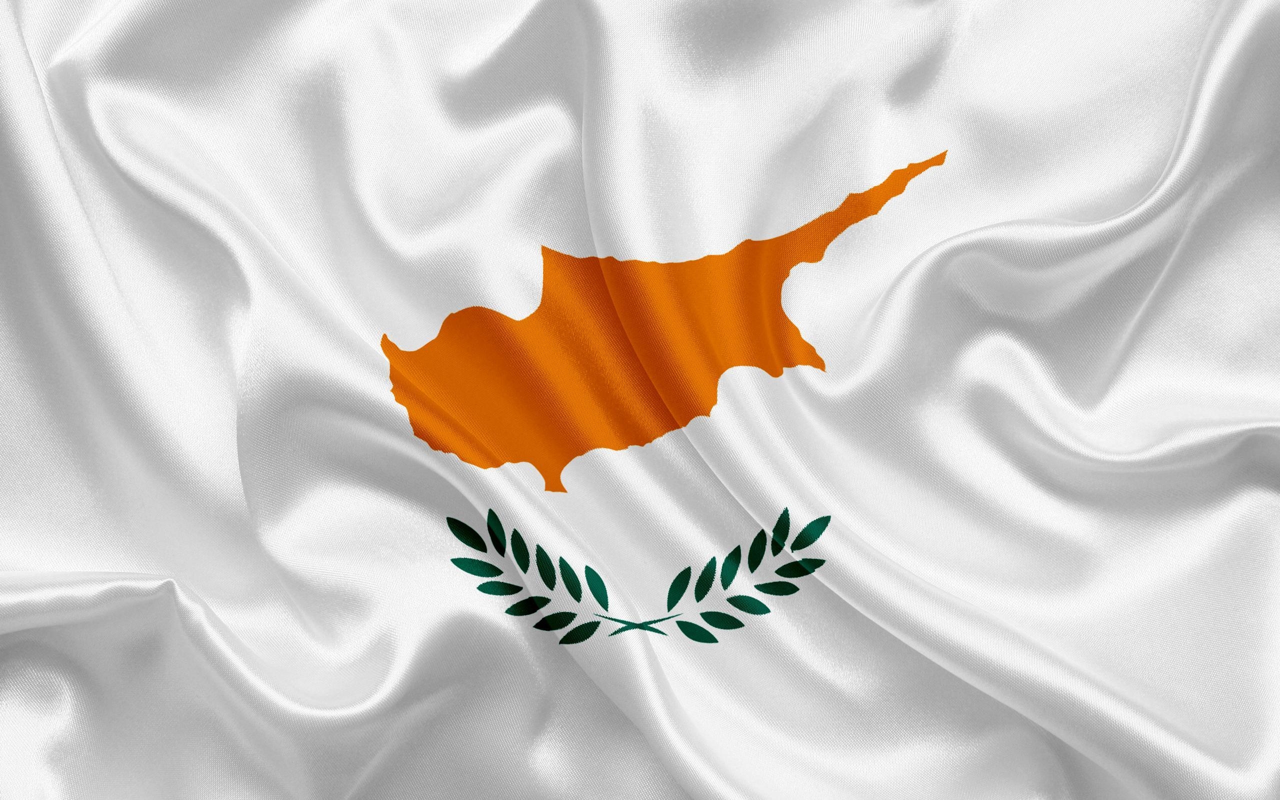 2560x1600 Download wallpaper flag of Cyprus, Europe, Cyprus, white silk flag, Desktop