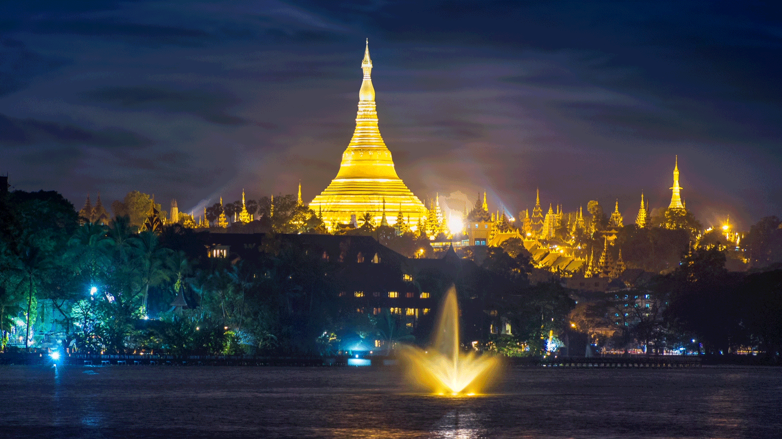 1600x900 Shwedagon Pagoda, Desktop