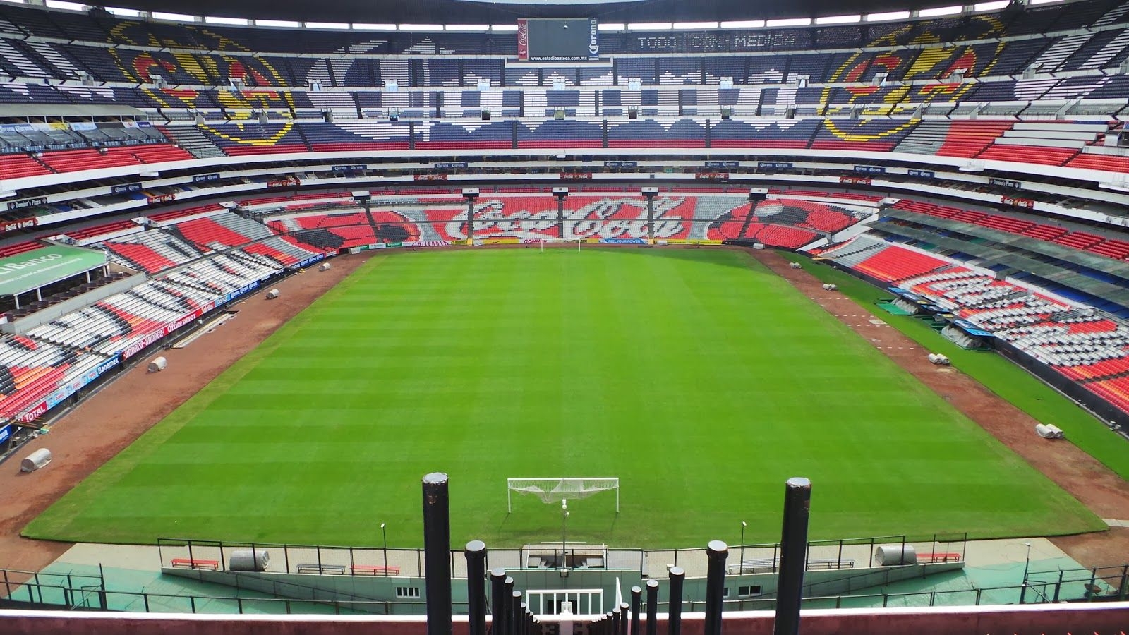 1600x900 ESTADIO AZTECA Miles 101, Desktop