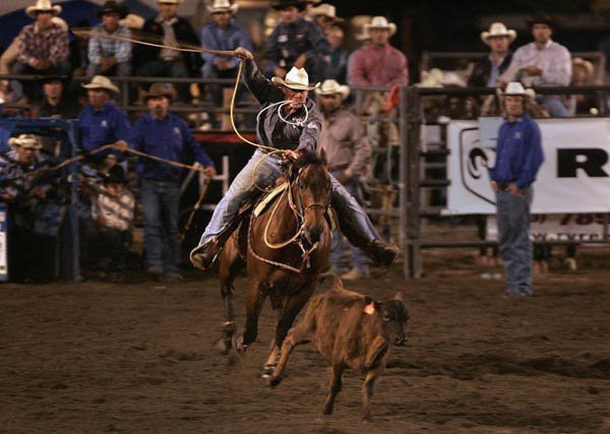 1200x860 Cowboys and cowgirls show off their riding skills at annual Ramona Rodeo, Desktop