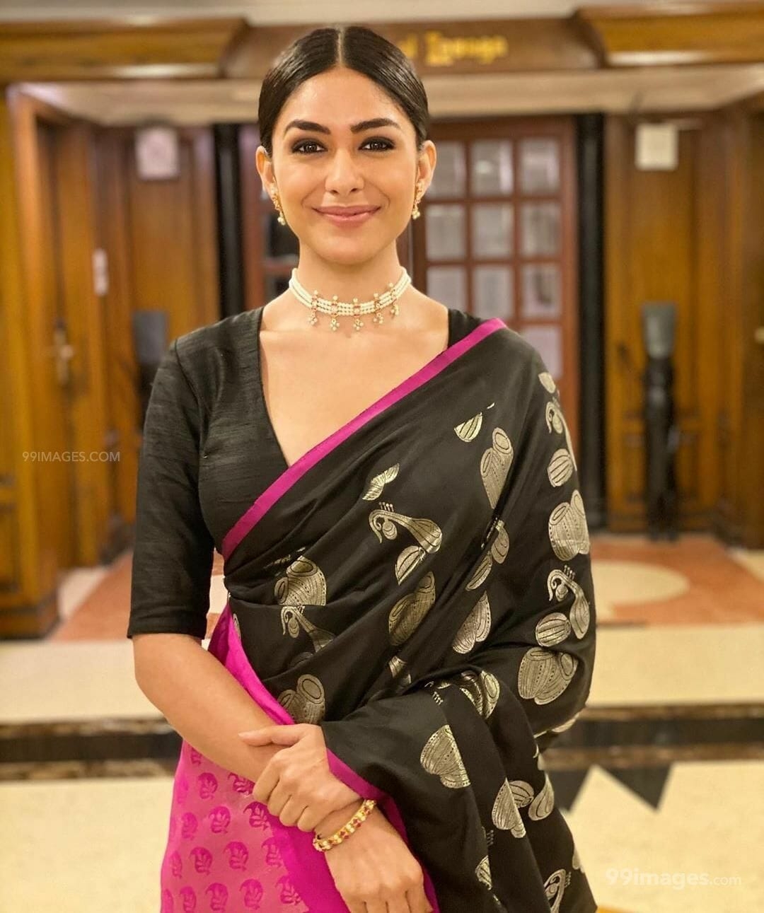 1080x1300 Mrunal Thakur HD Wallpaper (Desktop Background / Android / iPhone) (1080p, 4k) () (2021), Phone