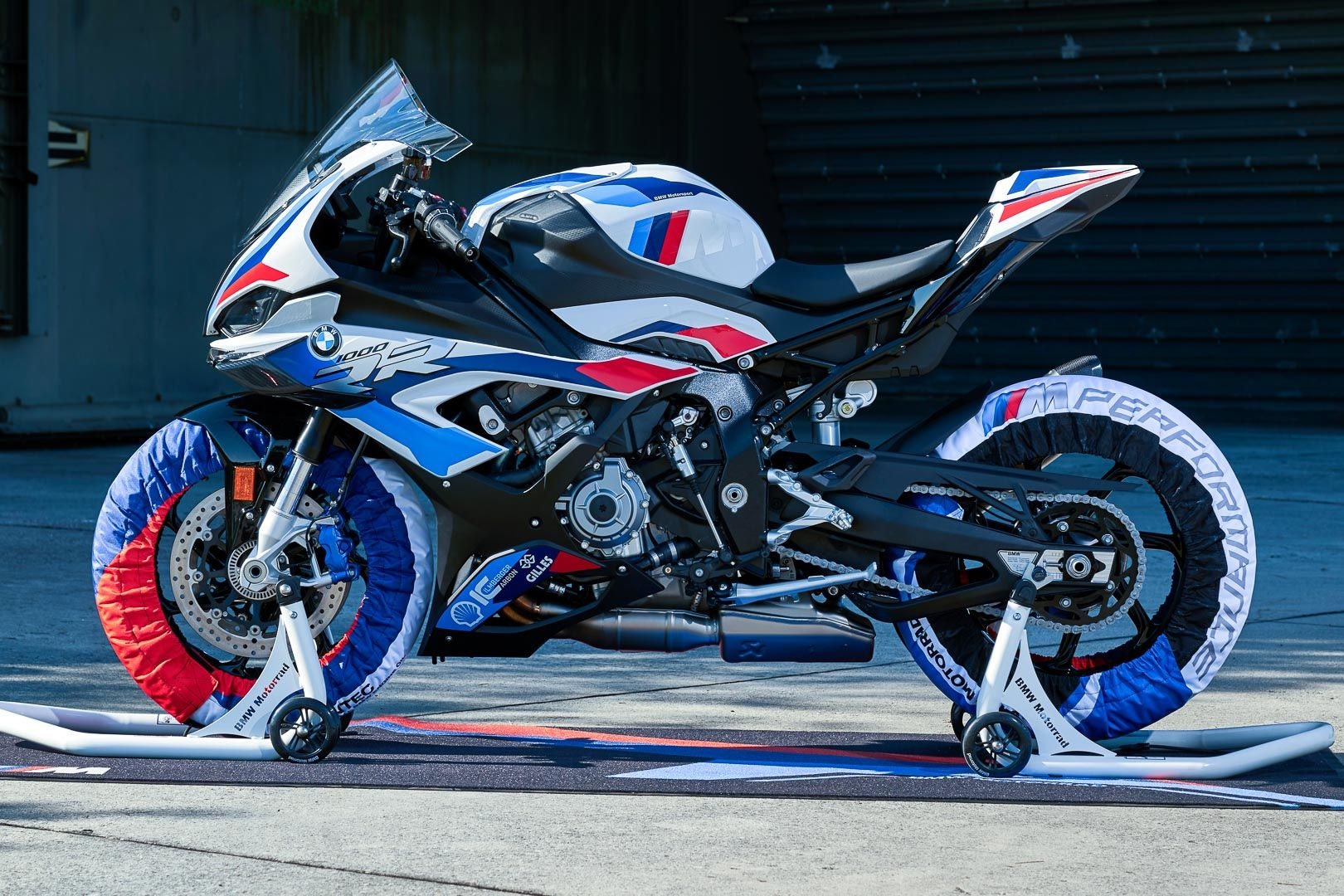 1620x1080 BMW M 1000 RR First Look (21 Fast Facts From World Superbike), Desktop