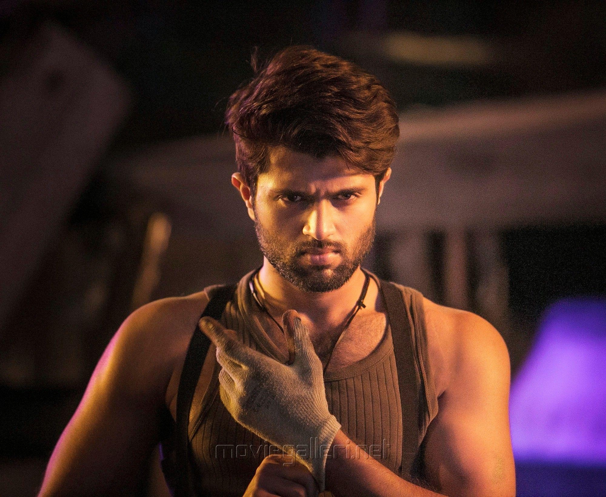 2000x1650 Taxiwala Movie Vijay Devarakonda HD Image. New Movie Posters, Desktop