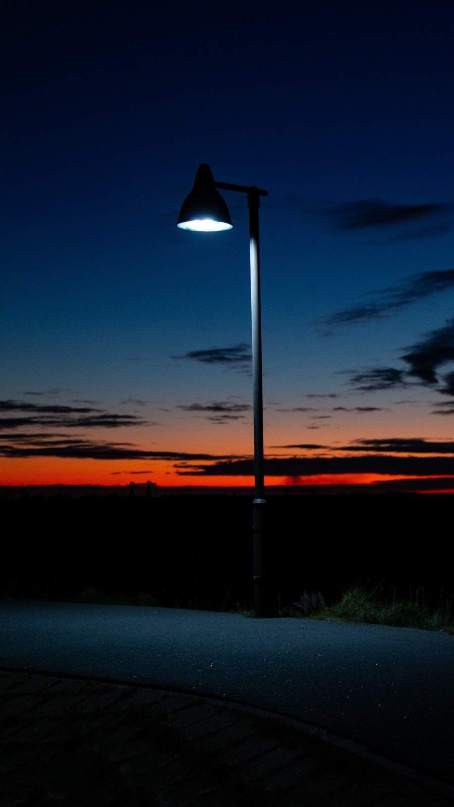 900x1600 Road Light iPhone Wallpaper. Best iphone wallpaper, iPhone wallpaper, Wallpaper iphone boho, Phone