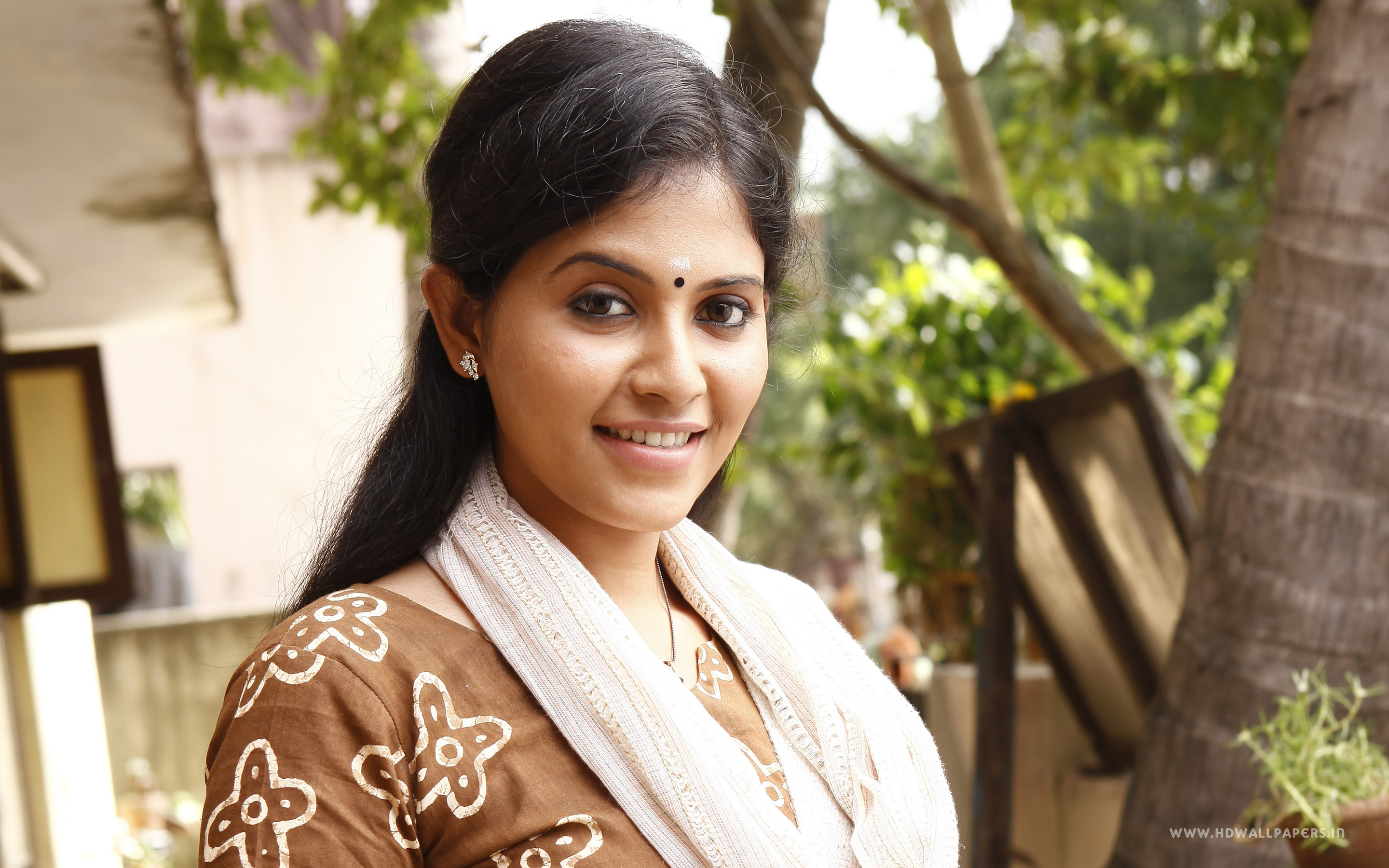 2880x1800 Anjali HD Wallpaper, Desktop