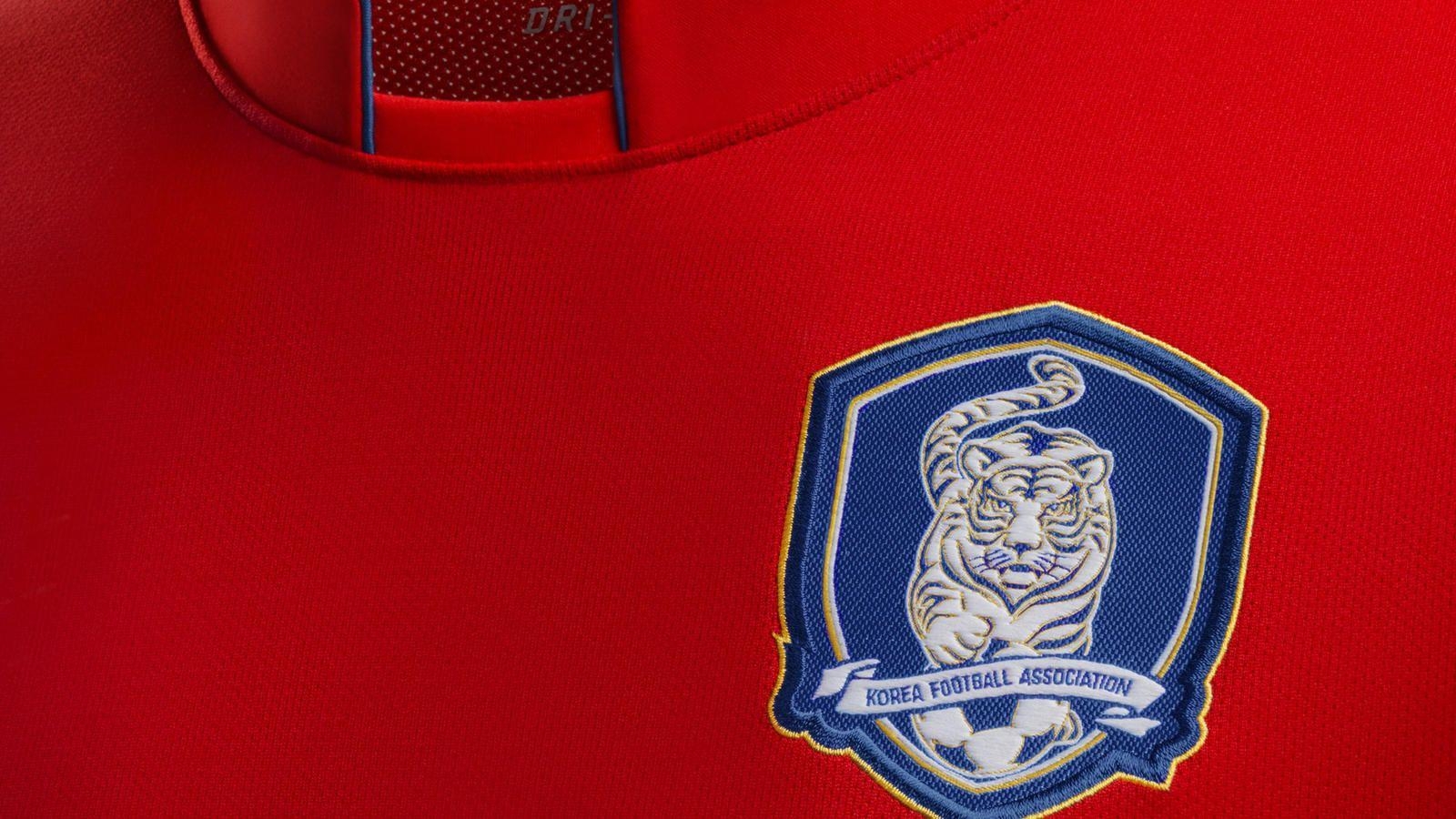 1600x900 Nike Football Unveils 2014 Korea National Team Kit, Desktop