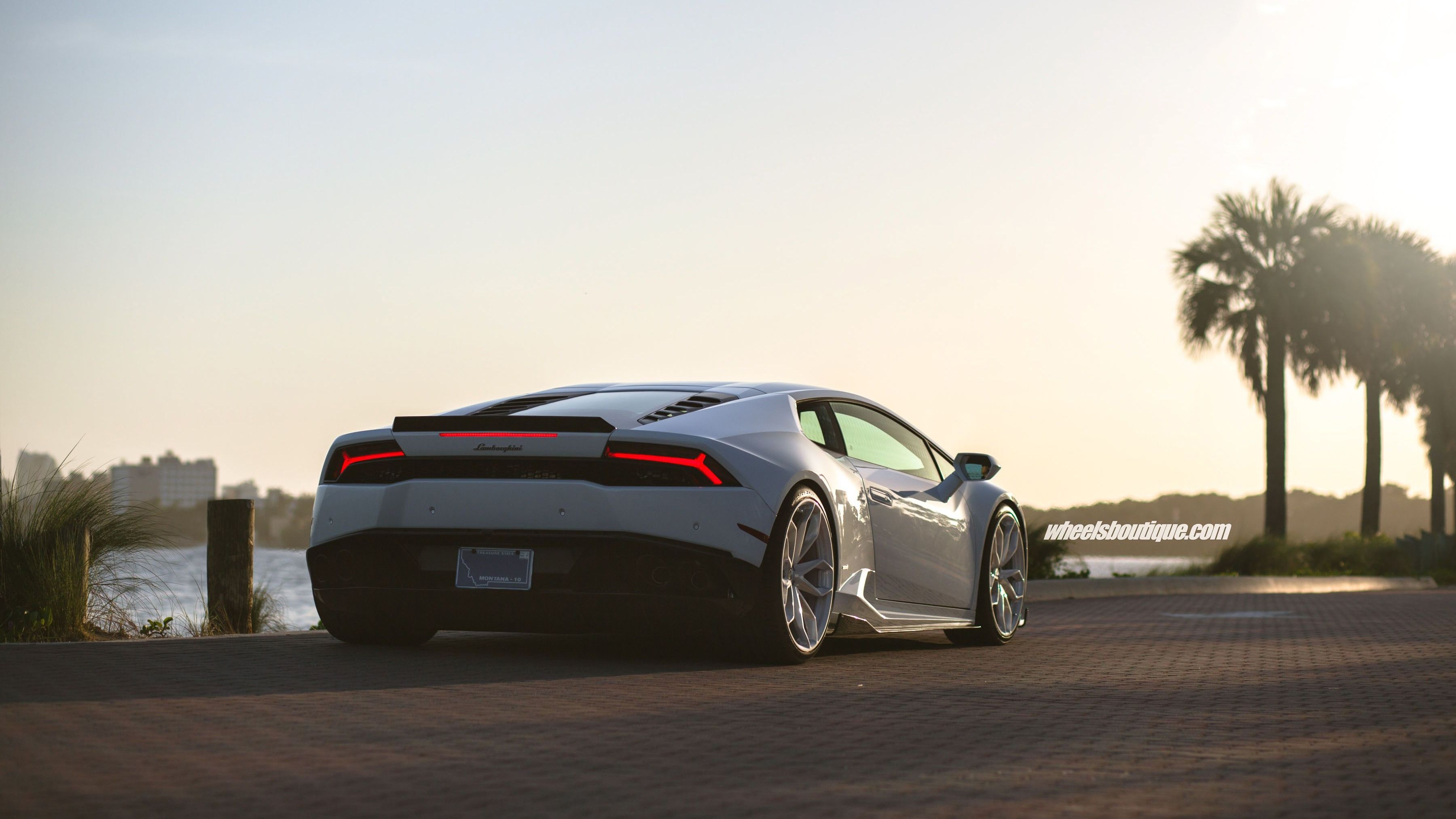 3600x2030 White Lamborghini Huracan Rear 4k, HD Cars, 4k Wallpaper, Image, Background, Photo and Picture, Desktop