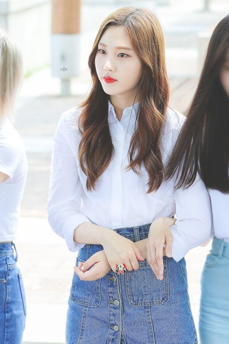 740x1110 momoland #Nayun. Momoland•. Nayun. Kpop and Kpop groups, Phone