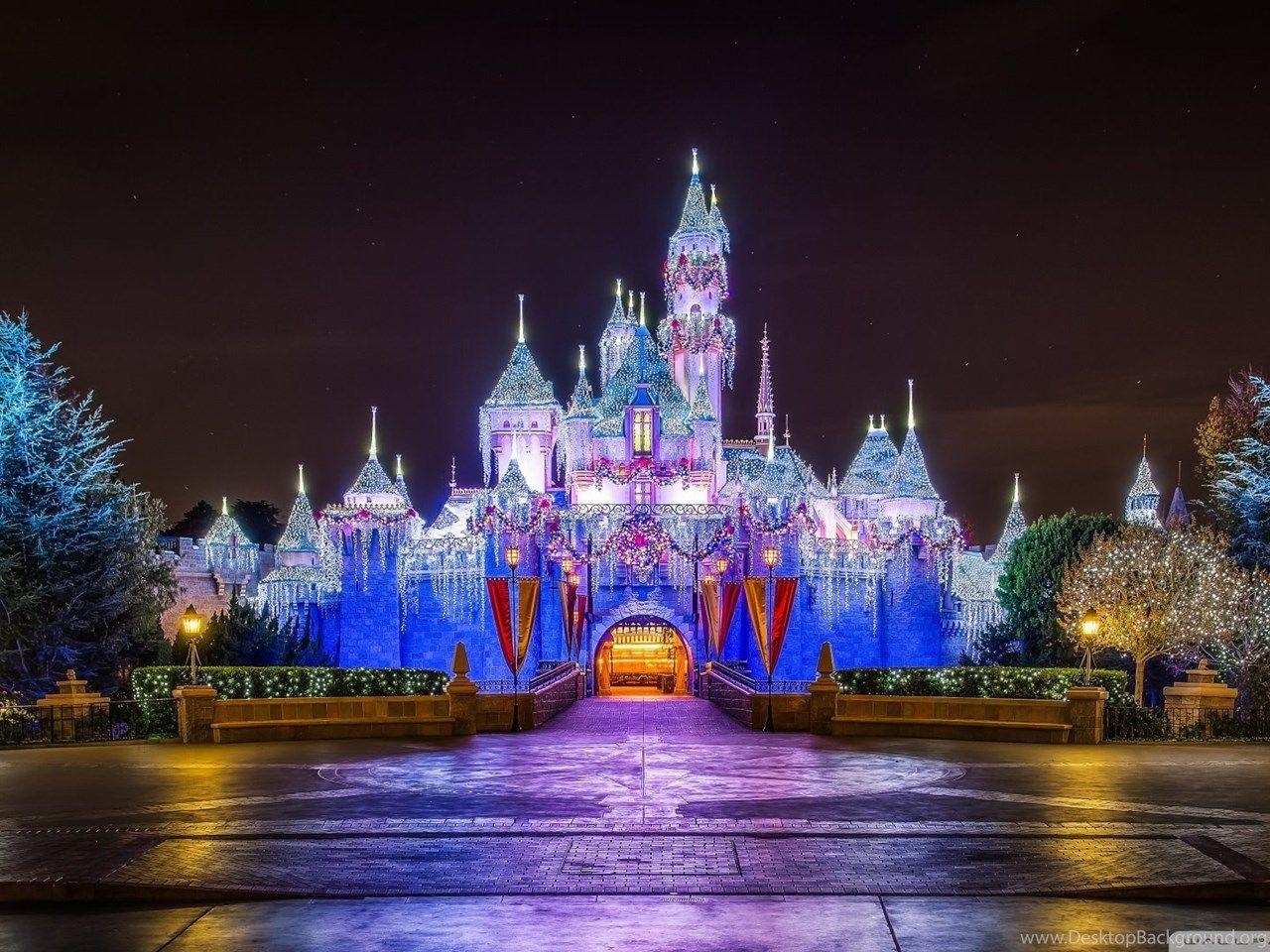 1280x960 Disneyland Christmas Wallpaper Free Disneyland, Desktop