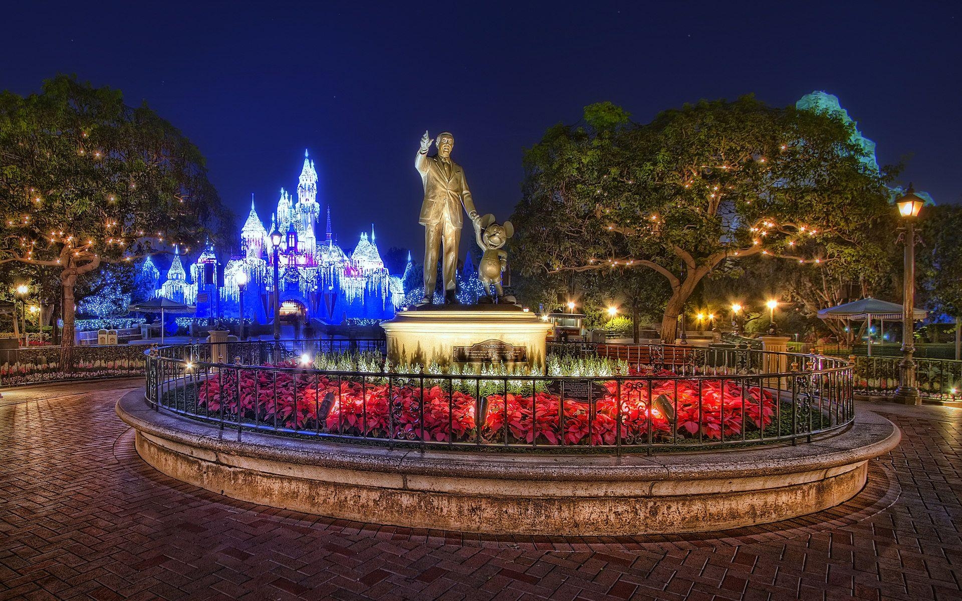 1920x1200 Christmas Night Disneyland HD Wallpaper. High Definition, Desktop