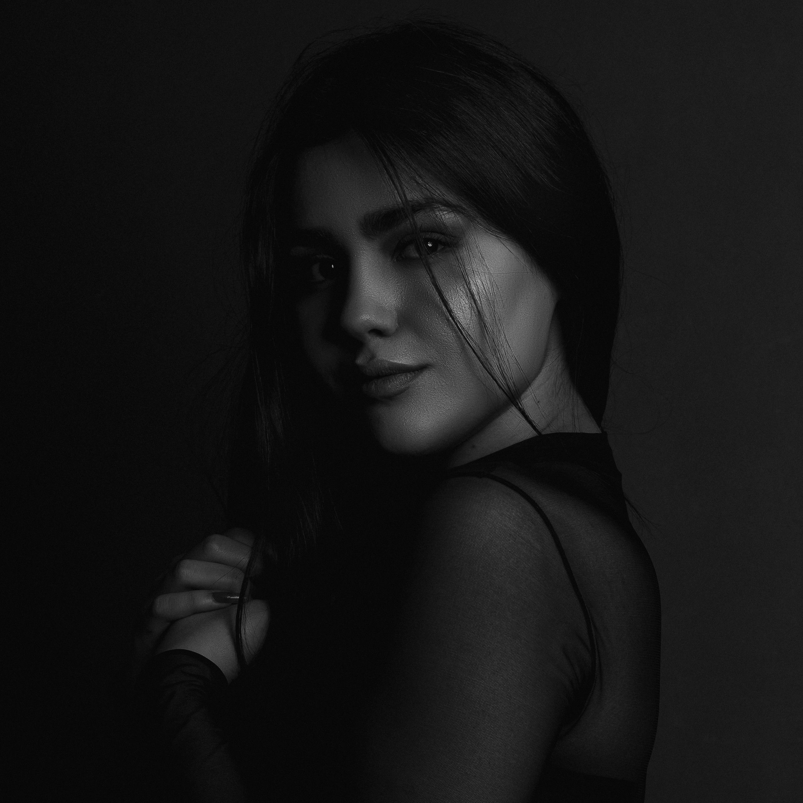 2560x2560 Beautiful Girl 4K Wallpaper, Woman, Monochrome, Dark, Portrait, Black Dark, Phone