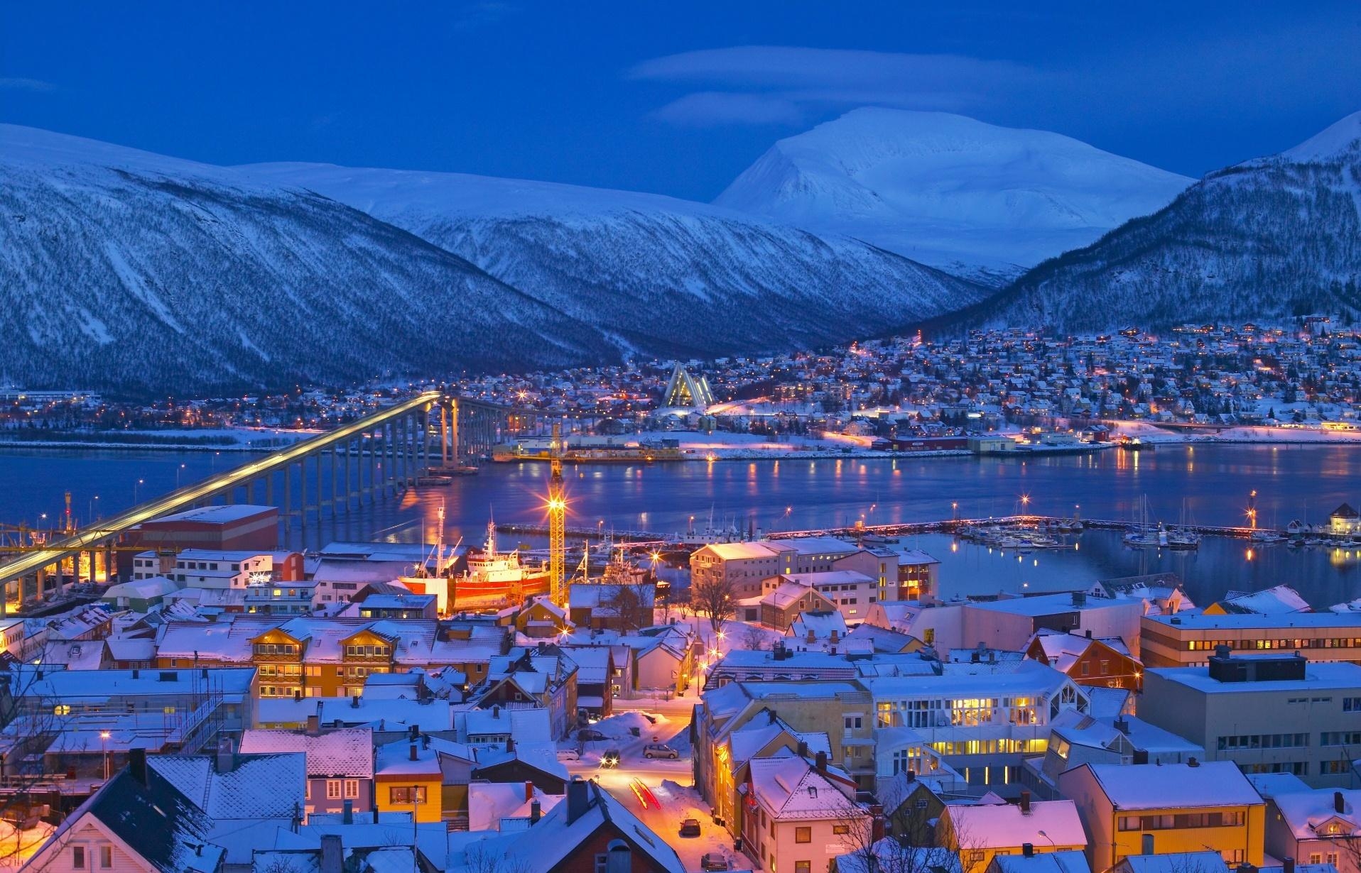 1920x1230 Tromsø in Norway, Desktop