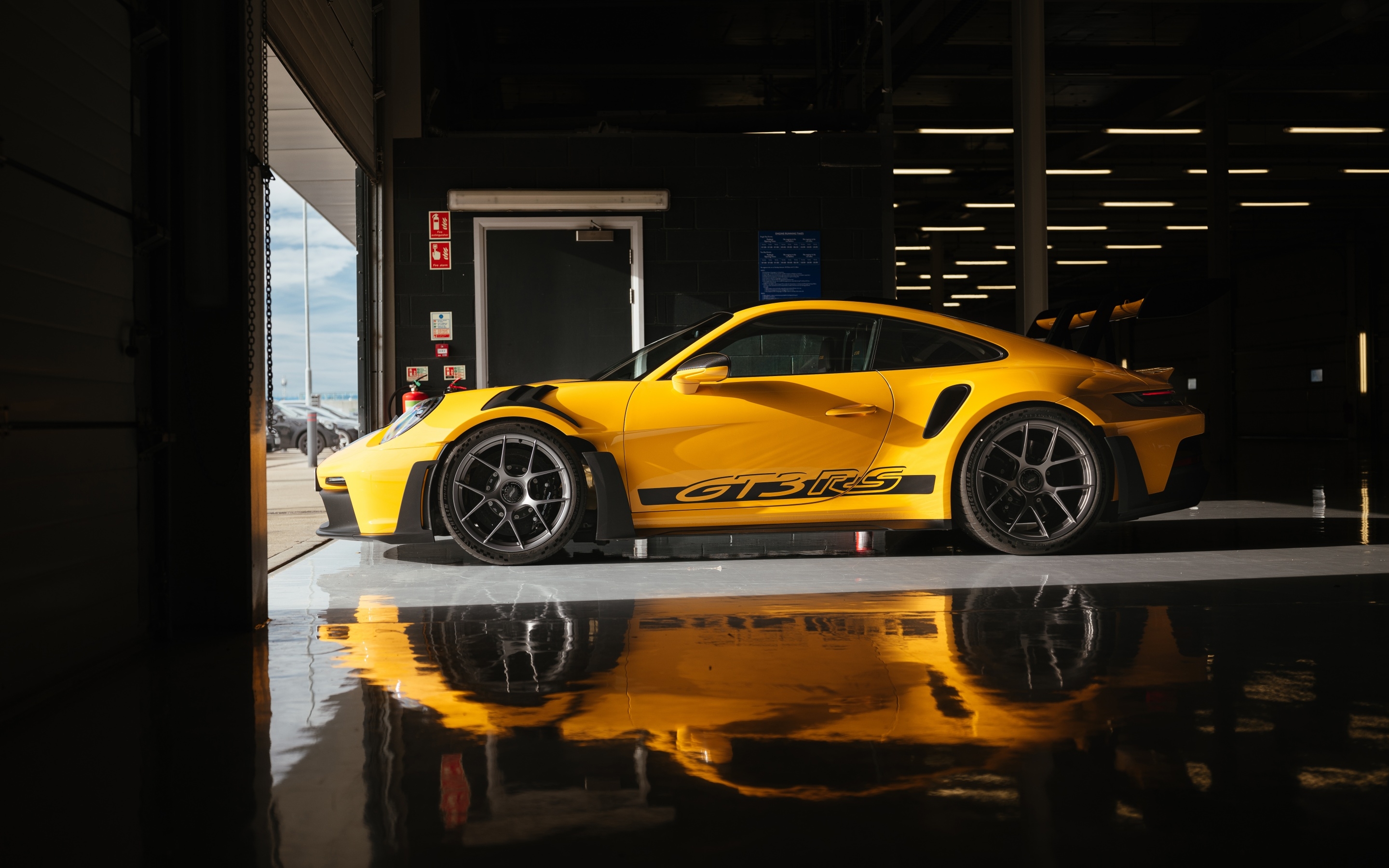 2880x1800 Porsche 911 GT3 RS Wallpaper 4K, Weissach package, 5K, 8K, Desktop