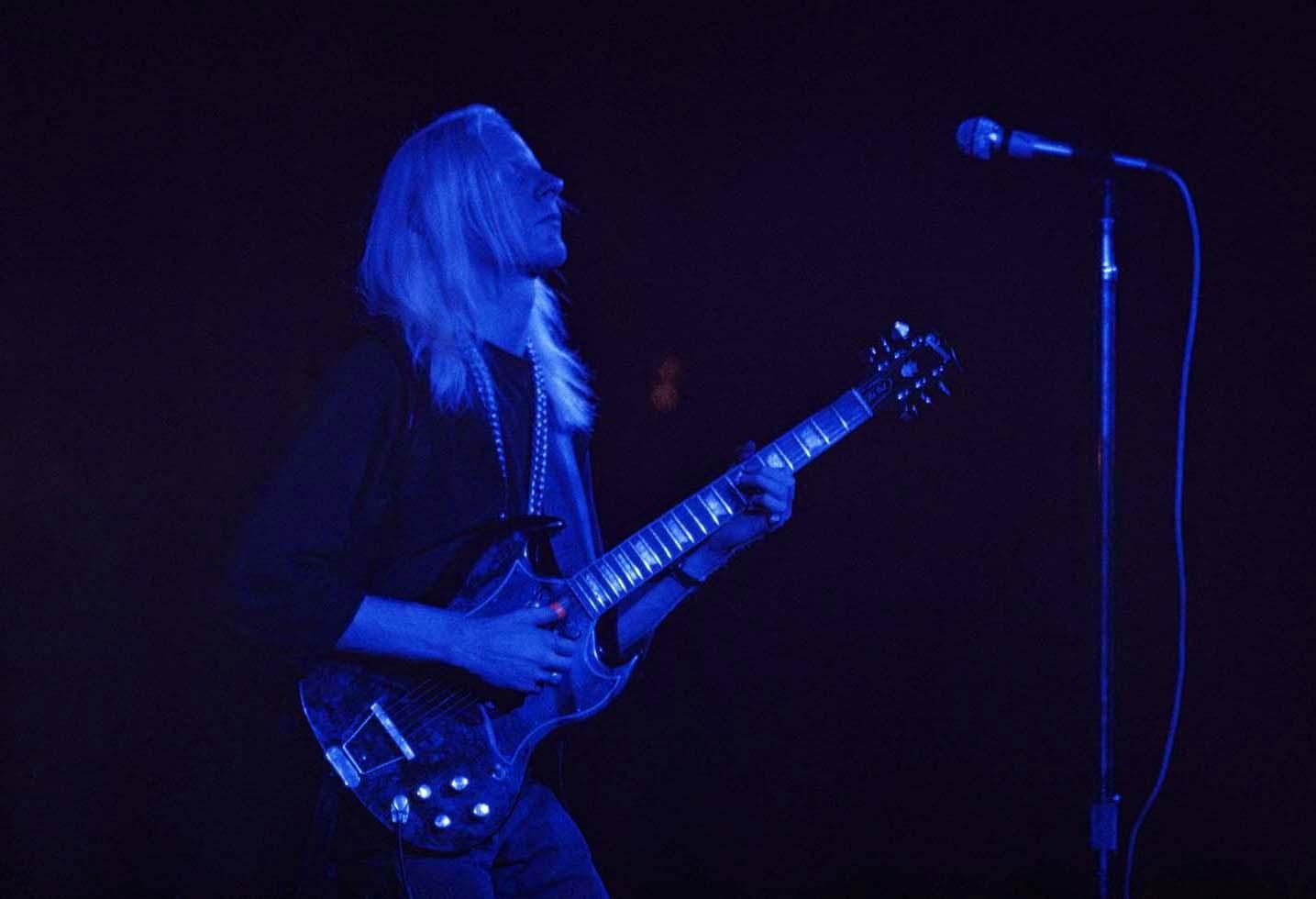 1440x980 Johnny Winter, Desktop