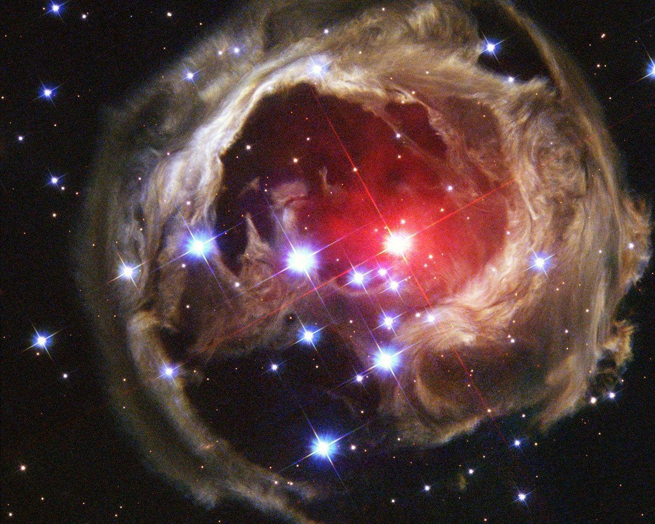 1280x1030 V838 Monocerotis Hubble Telescope Wallpaper, Desktop