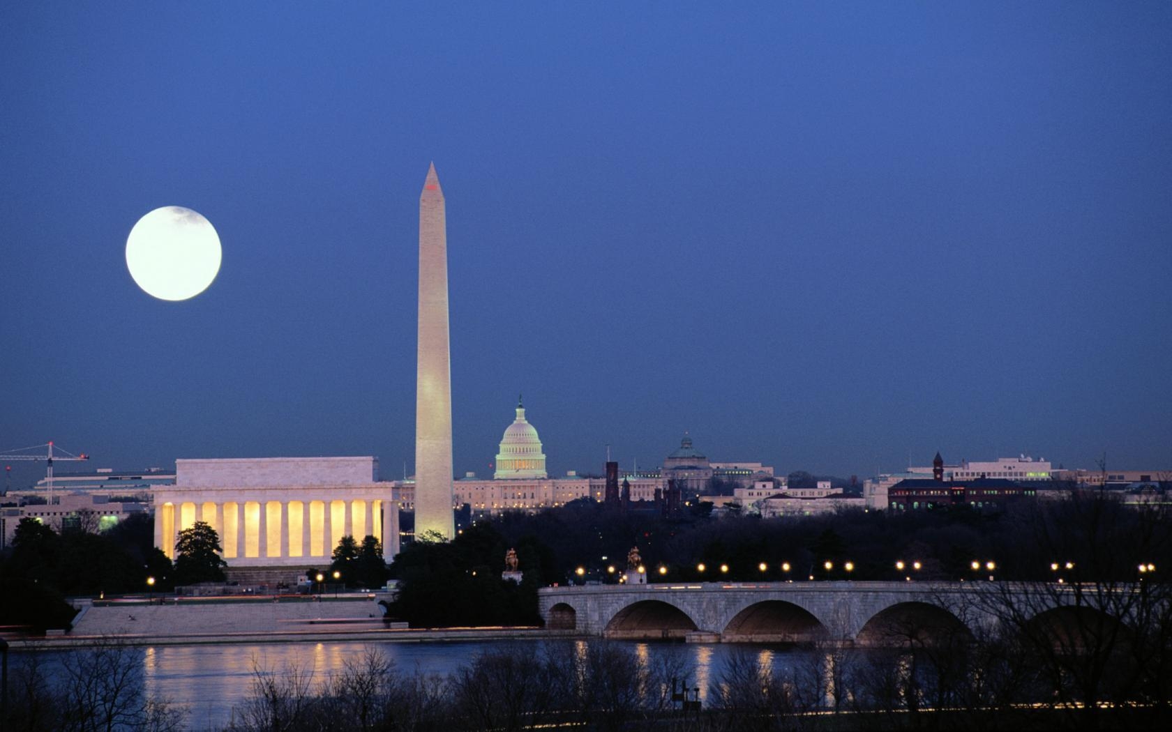 1680x1050 Washington Monument Moon Wallpaper by HD Wallpaper Daily, Desktop