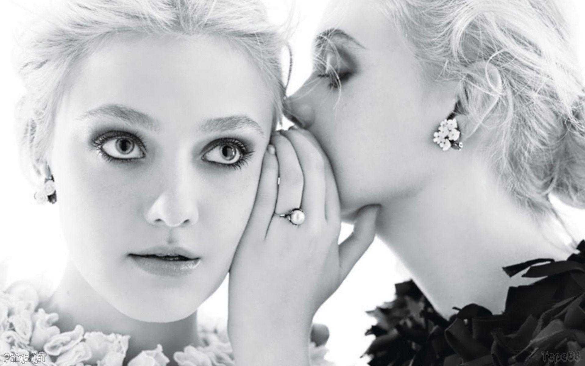 1920x1200 sharing secrets. Currently Listing Image 25 of 153 Dakota Fanning, Desktop