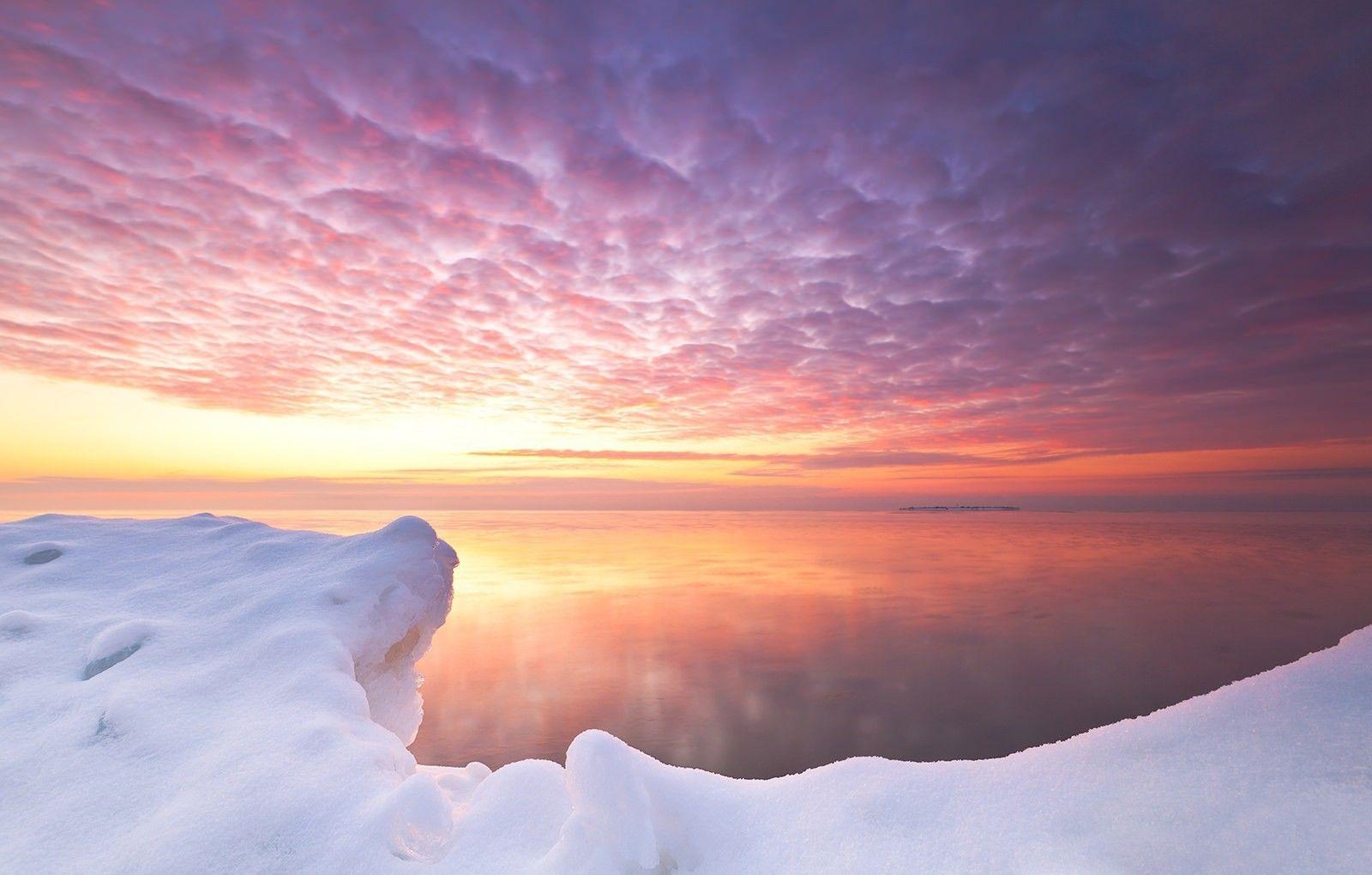 1600x1020 Pink sunset in Antarctica wallpaper and image, Desktop