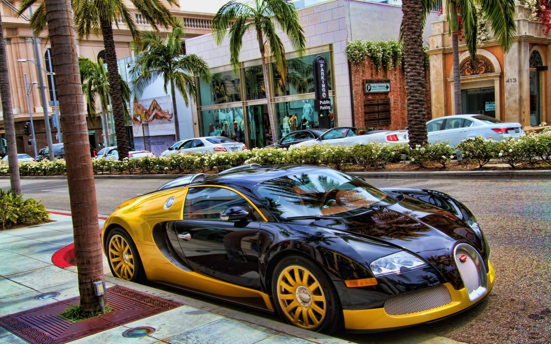 1920x1200 Black and yellow Bugatti Veyron Bijan front side view parked, Desktop