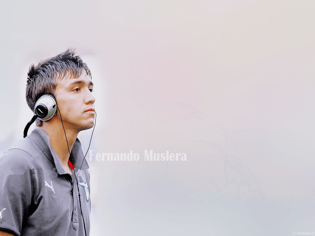 1030x770 Fernando Muslera Wallpaper. Football Wallpaper Football Players, Desktop