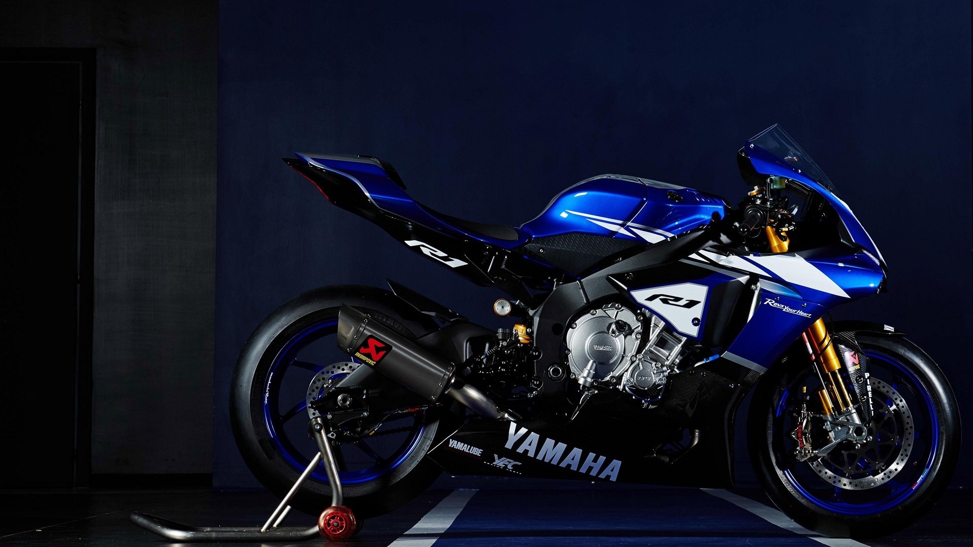 1920x1080  Image for Desktop: yamaha yzf r1, Desktop