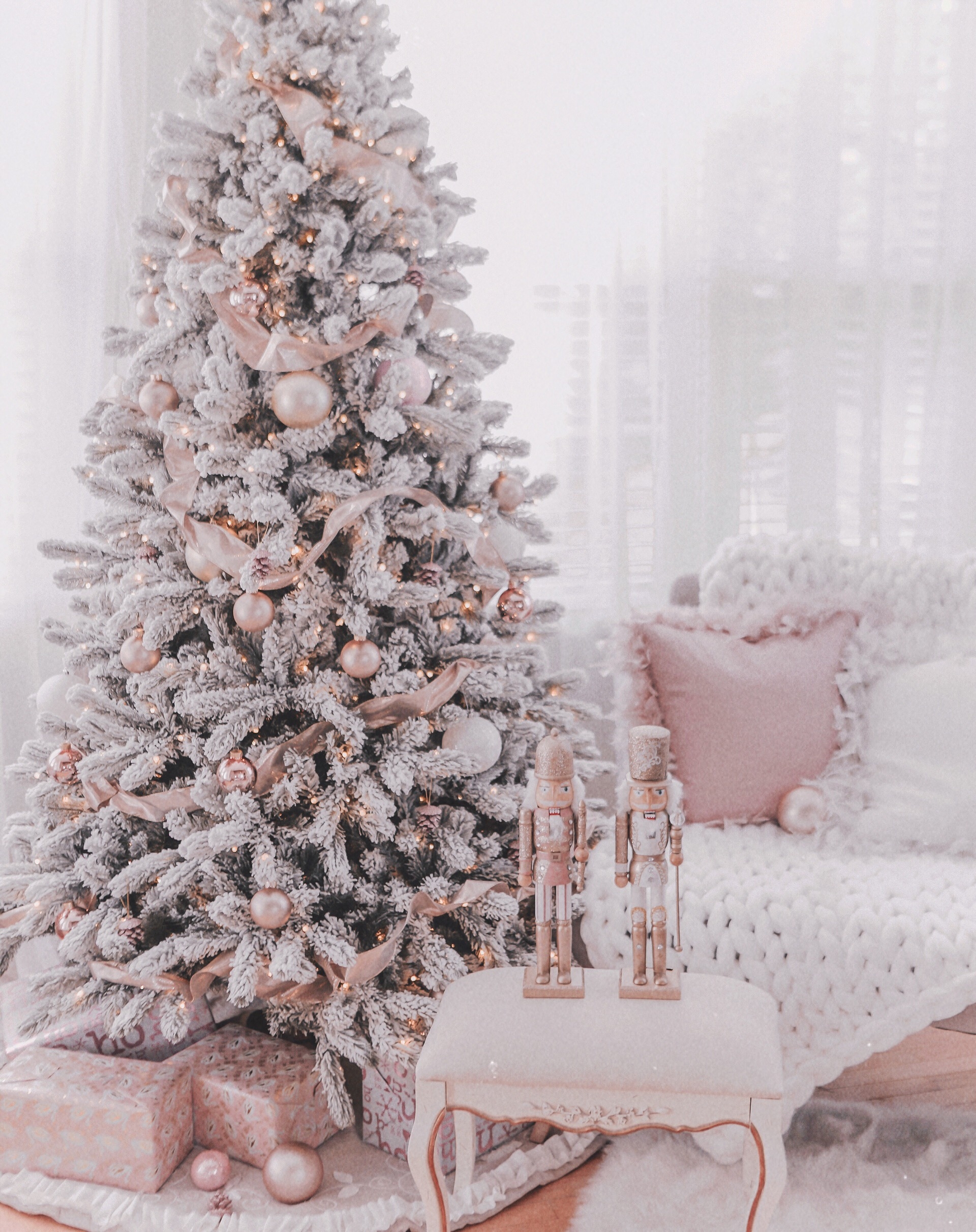 1920x2430 Couture Rose Gold & Blush Christmas Tree Decoration Details, Phone