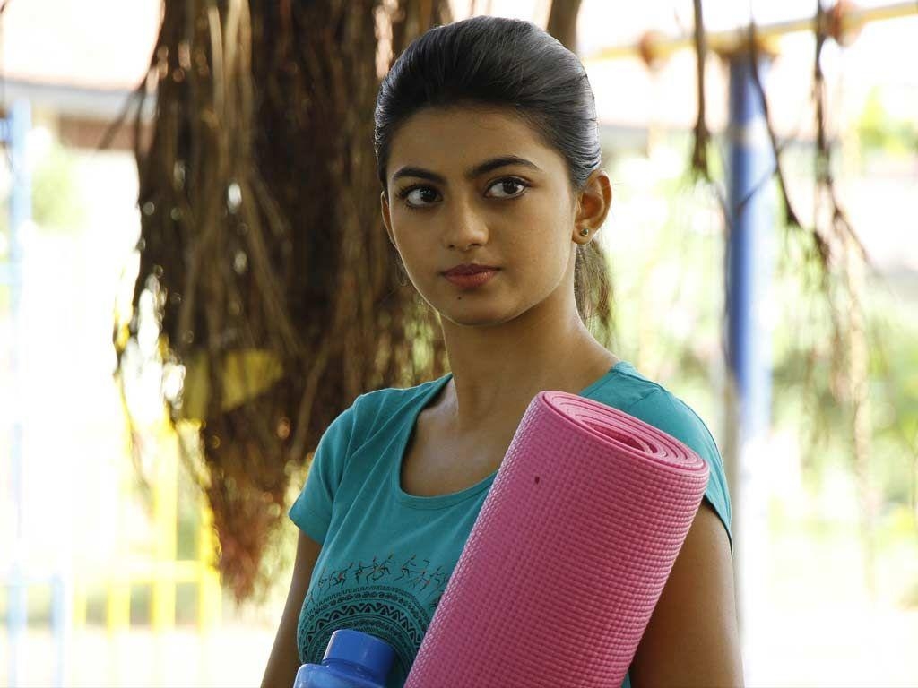 1030x770 Anandhi Cute Picture And Latest HD Wallpaper, Desktop