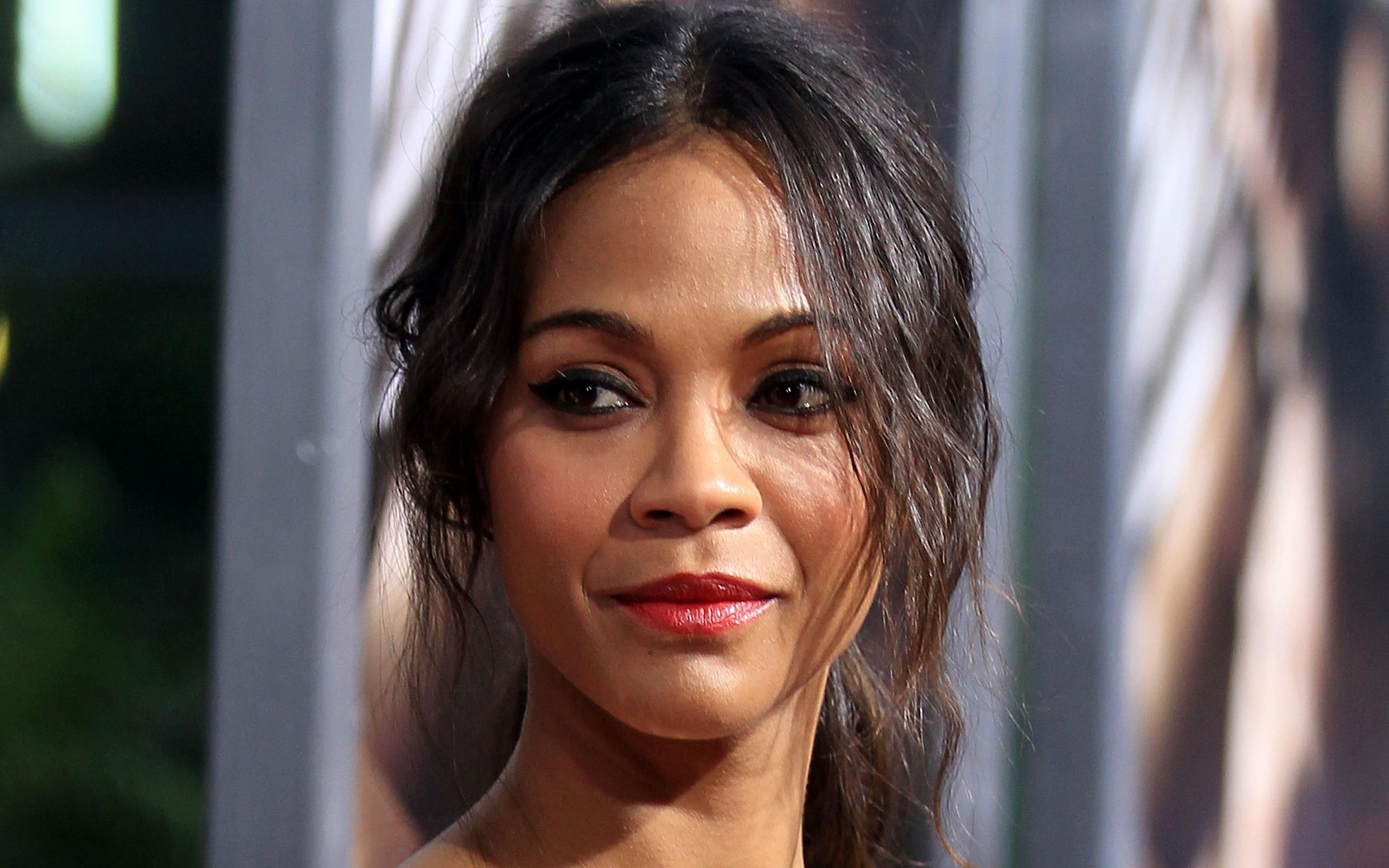 2560x1600 Zoe Saldana Wallpaper HD Download, Desktop