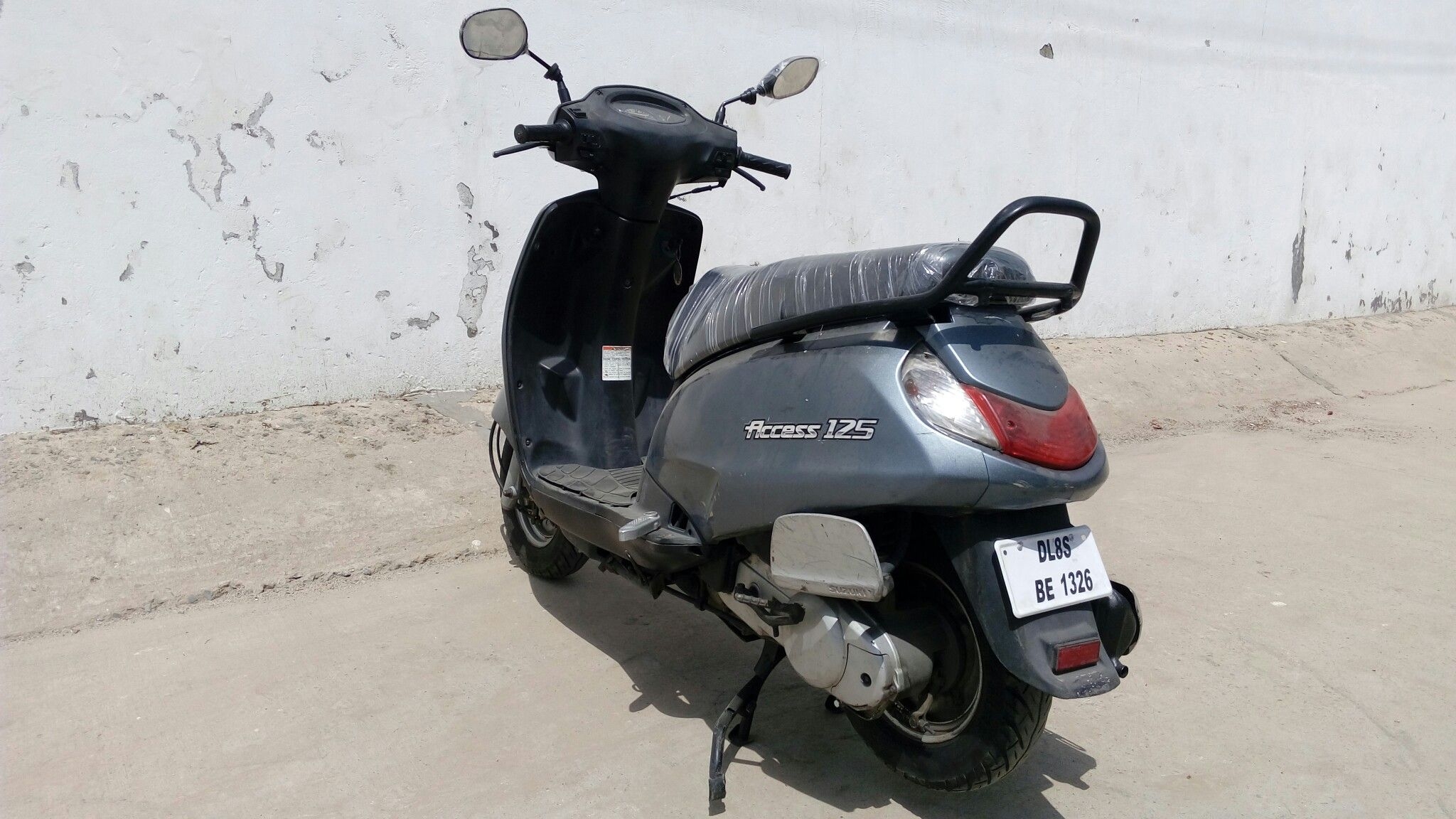 2050x1160 Suzuki Access Uz refurbished scooter at best price, Desktop