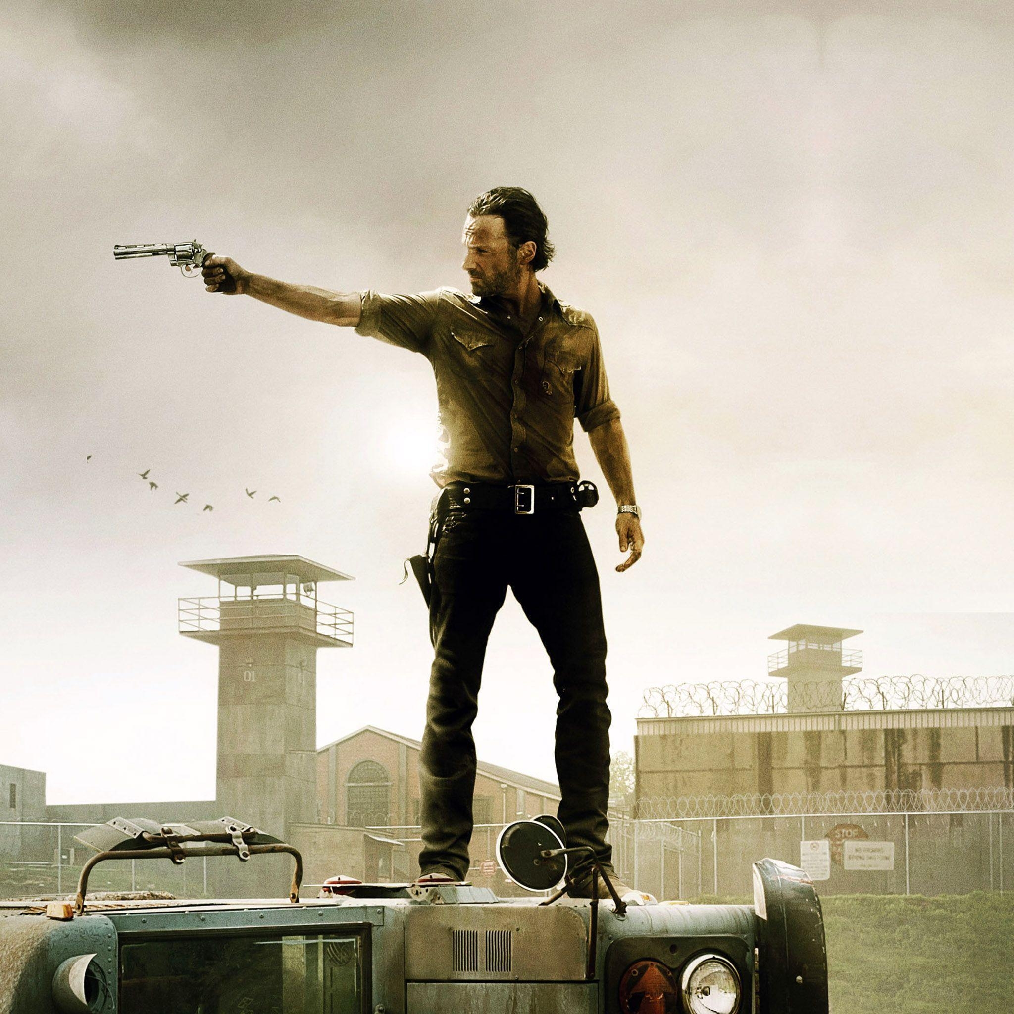 2050x2050 The Walking Dead Rick Grimes Shooting iPad Wallpaper 048, Phone