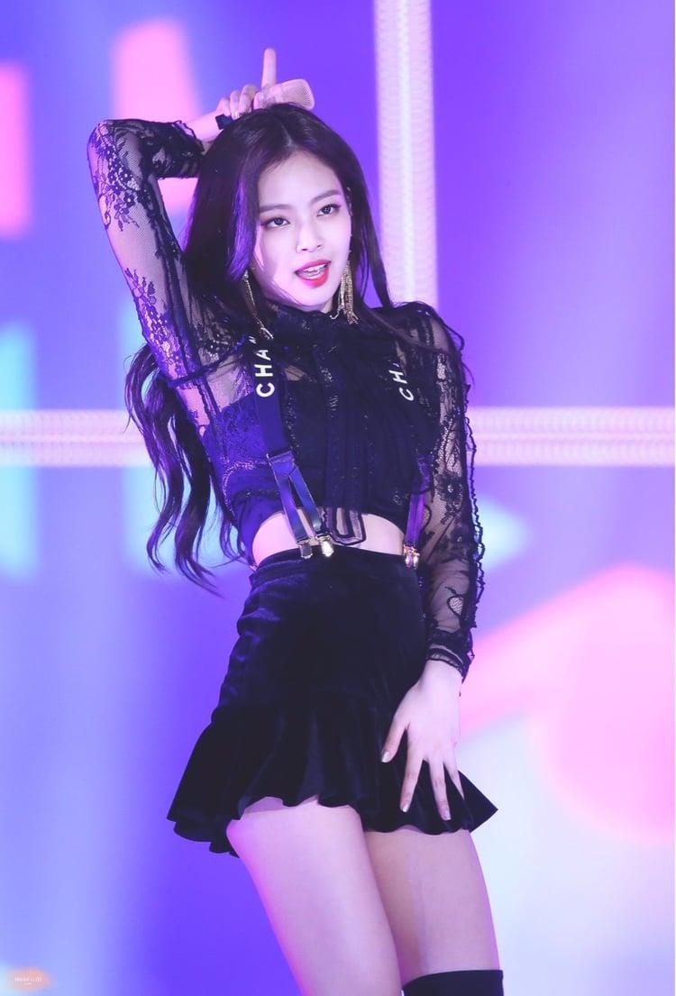 750x1110 black wallpaper Jennie Wallpaper Cute, Phone