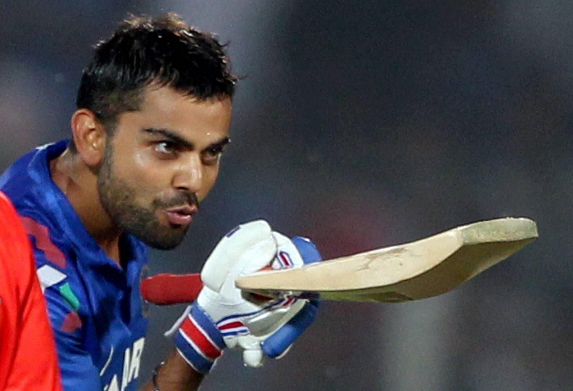 2000x1370 Virat Kohli Cool Picture, Desktop