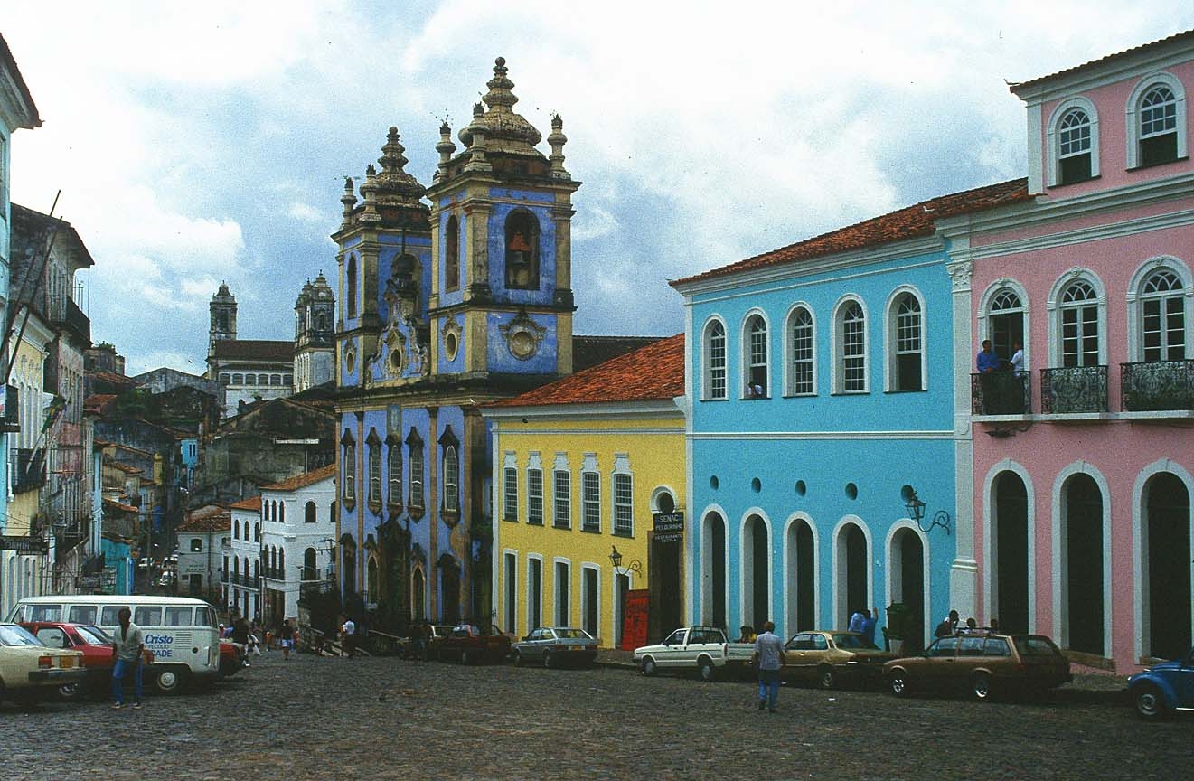 1330x870 image about Salvador, Desktop