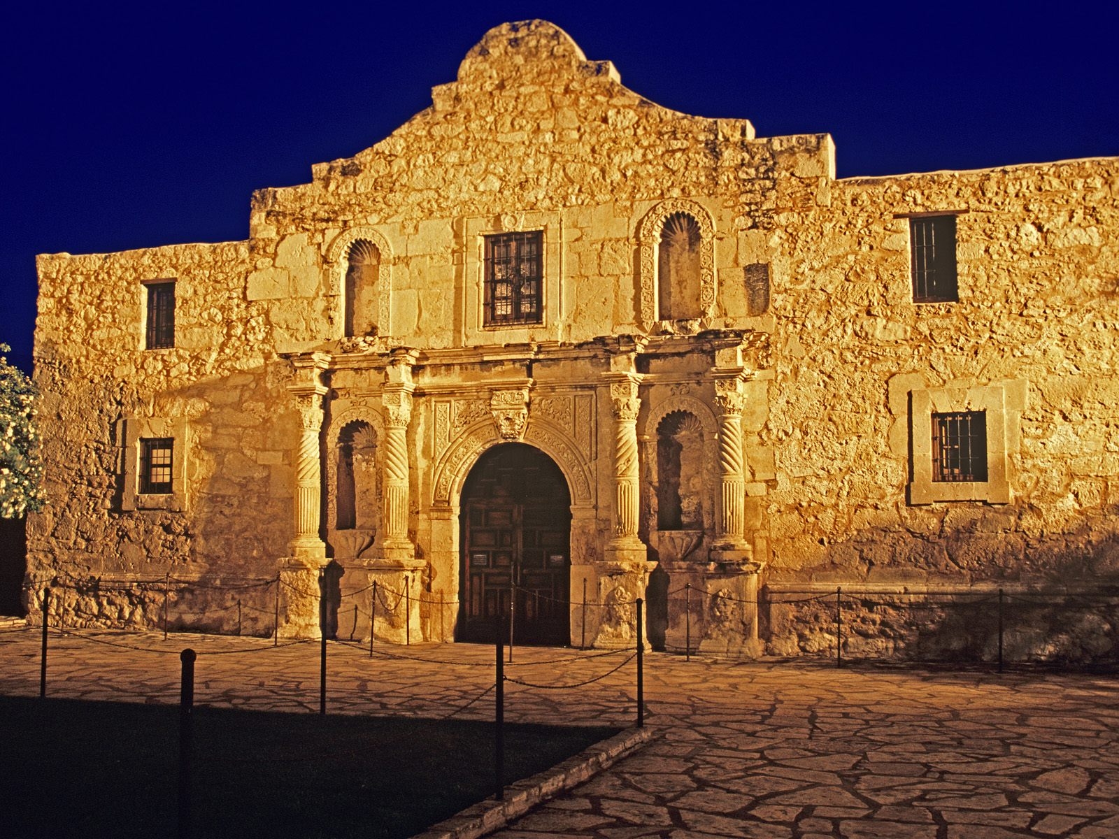 1600x1200 Free download The Alamo San Antonio Texas World Wallpaper Collection [] for your Desktop, Mobile & Tablet. Explore Wallpaper San Antonio TX. Wallpaper Stores in San Antonio, Wallpaper Installers, Desktop