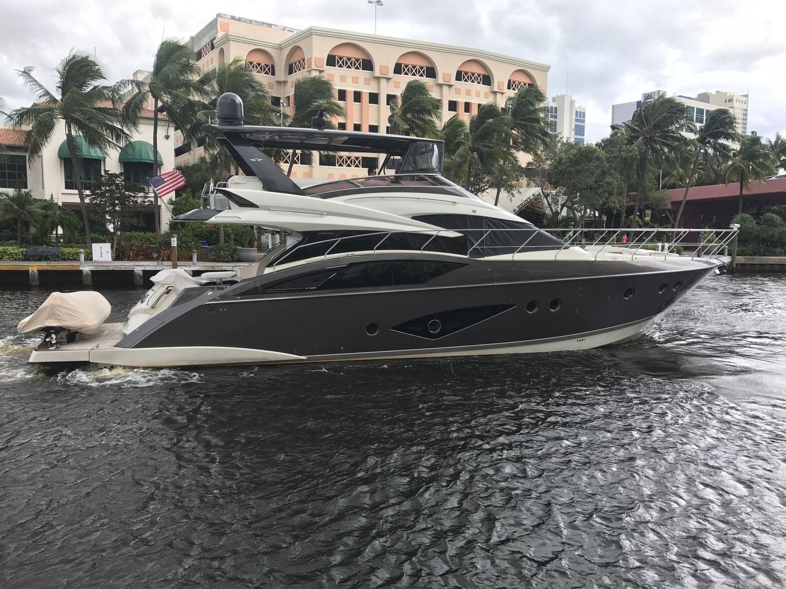 1600x1200 Marquis 63 Yachts, Desktop