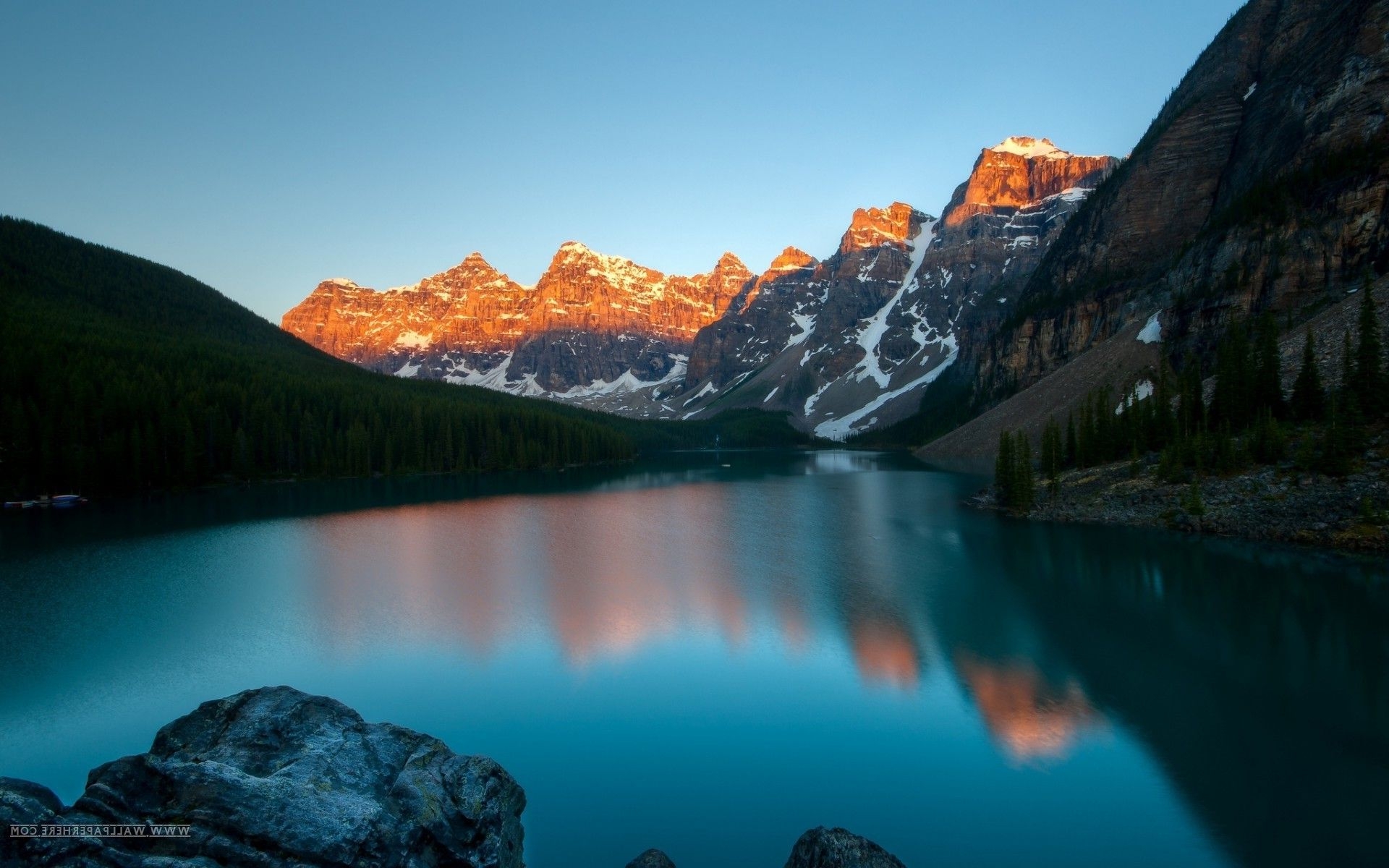 1920x1200 landscape, Lake, Sunset, Mountain, Moraine Lake, Banff National Park, Canada Wallpaper HD / Desktop and Mobile Background, Desktop