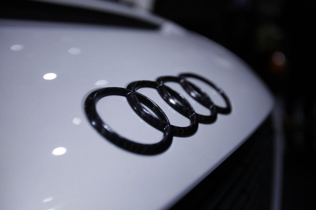 1280x860 Audi Logo 3D Top Wallpaper, Desktop