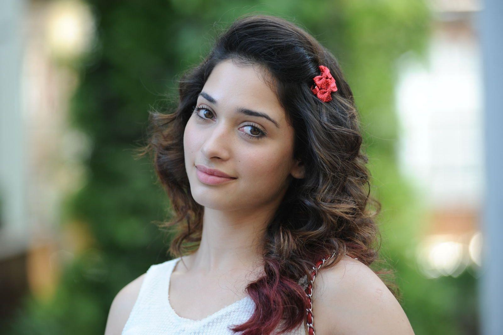 1600x1070 Tamanna Bhatia Wallpaper HD Wallpaper. HD Wallpaper, Desktop