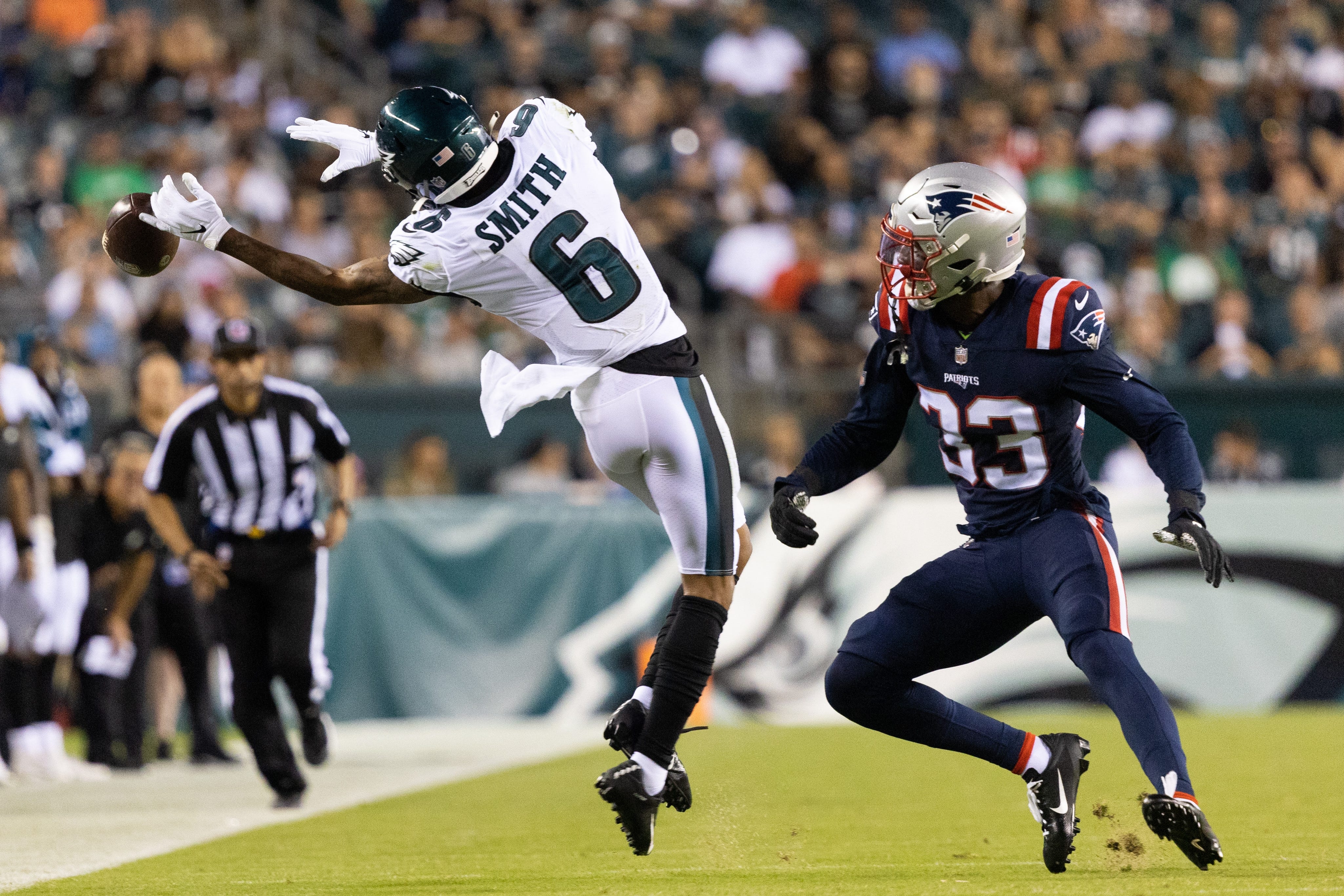 4100x2740 DeVonta Smith makes NFL preseason debut for Philadelphia Eagles, Desktop