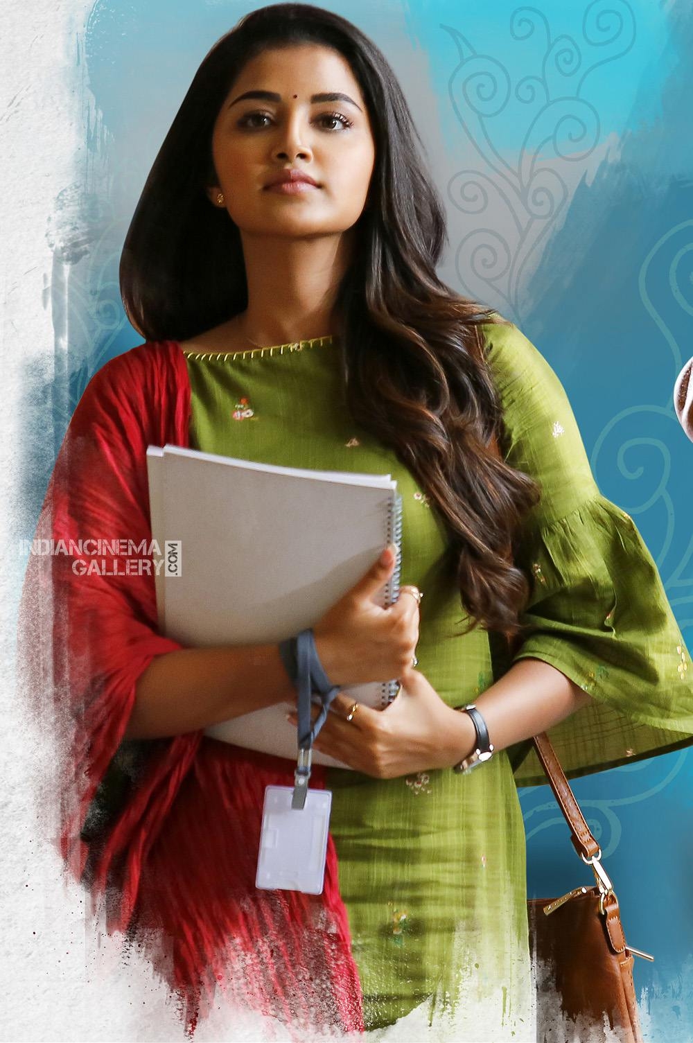 1000x1510 Anupama Parameswaran In Hello Guru Prema Kosame, Phone