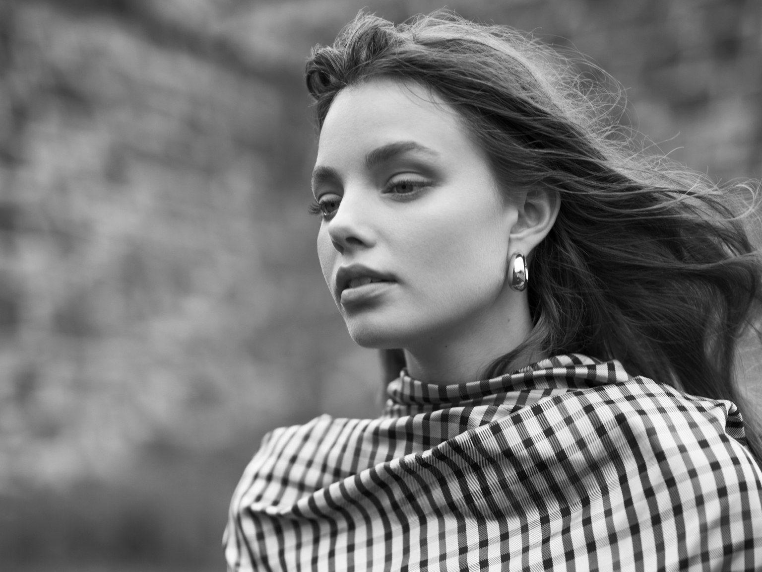 1540x1160 Meet Kristine Froseth, Netflix's Next Big Romcom Star of Sierra, Desktop