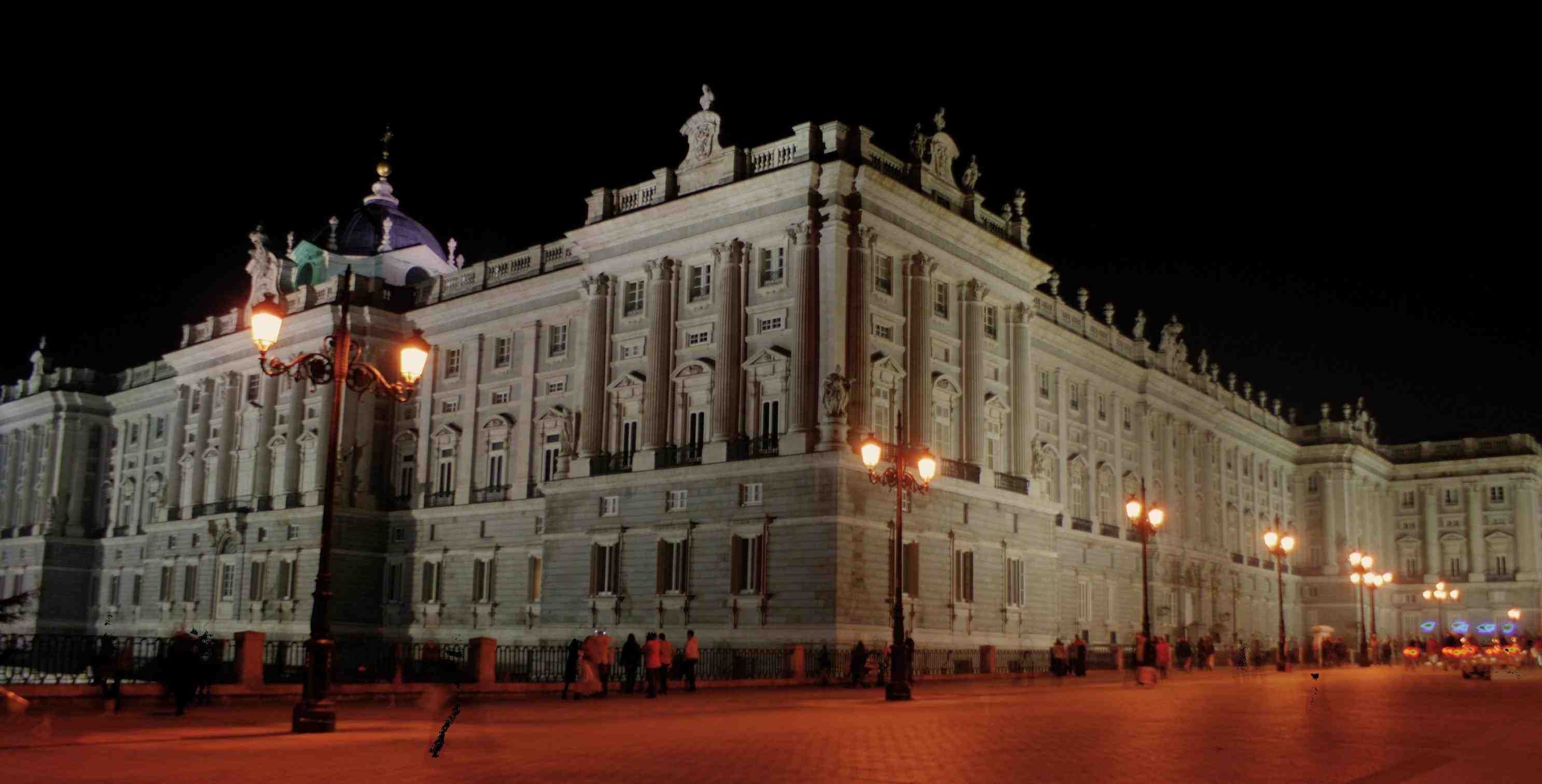 2980x1520 Beautiful Picture Of Royal Palace Of Madrid, Desktop